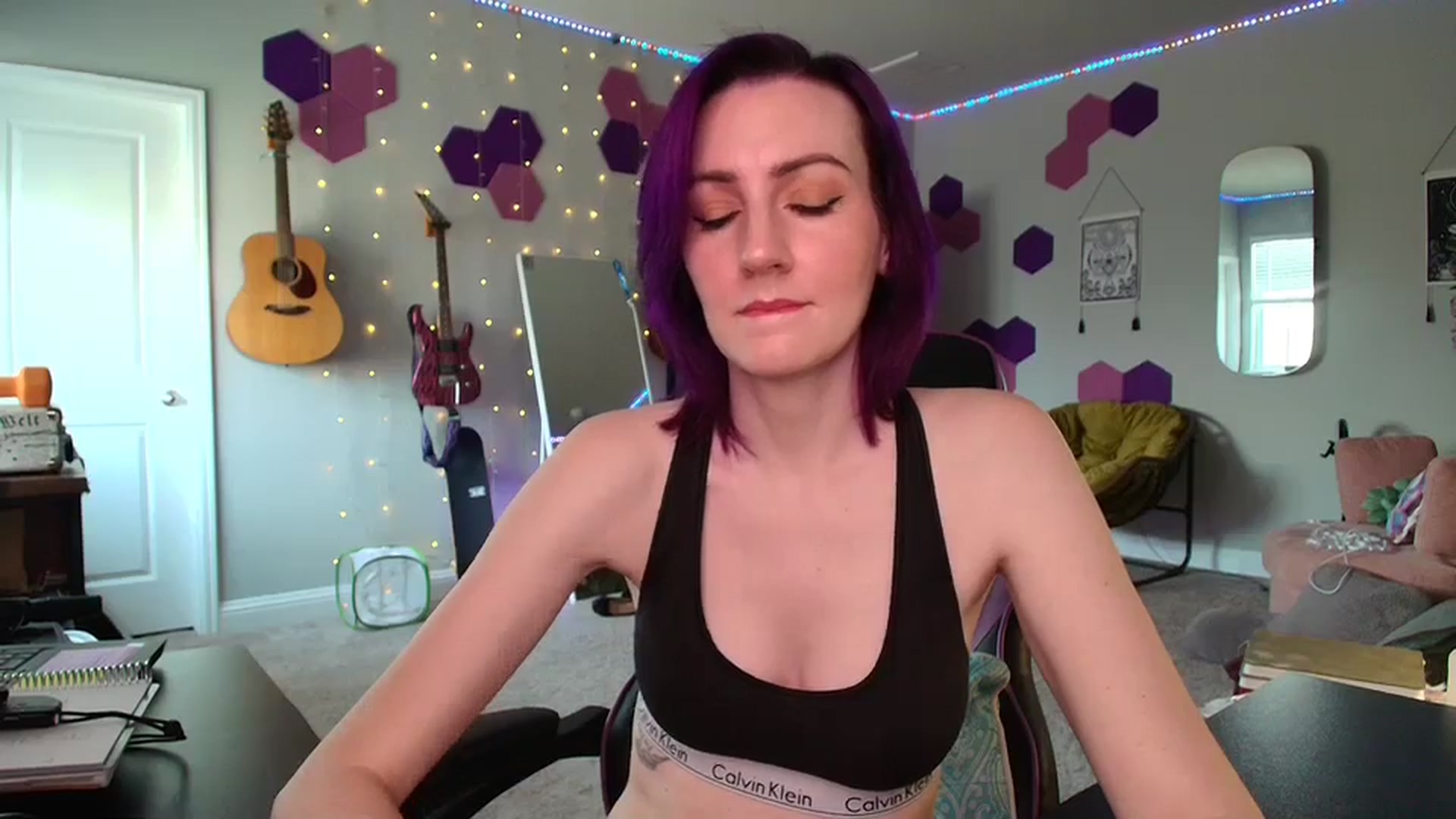 Gallery image thumbnail from MeredithBae's myfreecams stream on, 06/02/2025, 21:19 image 15 of 20