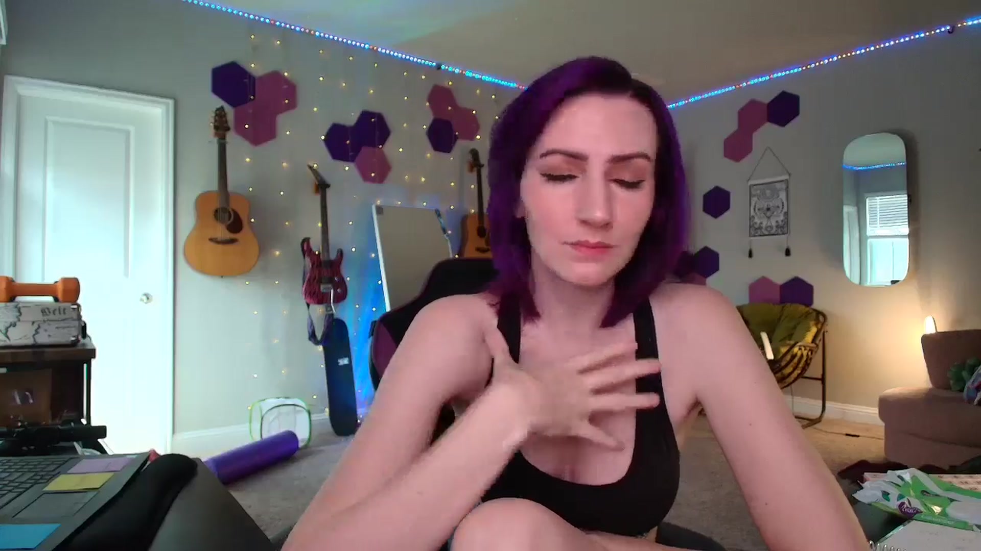 Gallery image thumbnail from MeredithBae's myfreecams stream on, 06/04/2025, 20:59 image 6 of 20