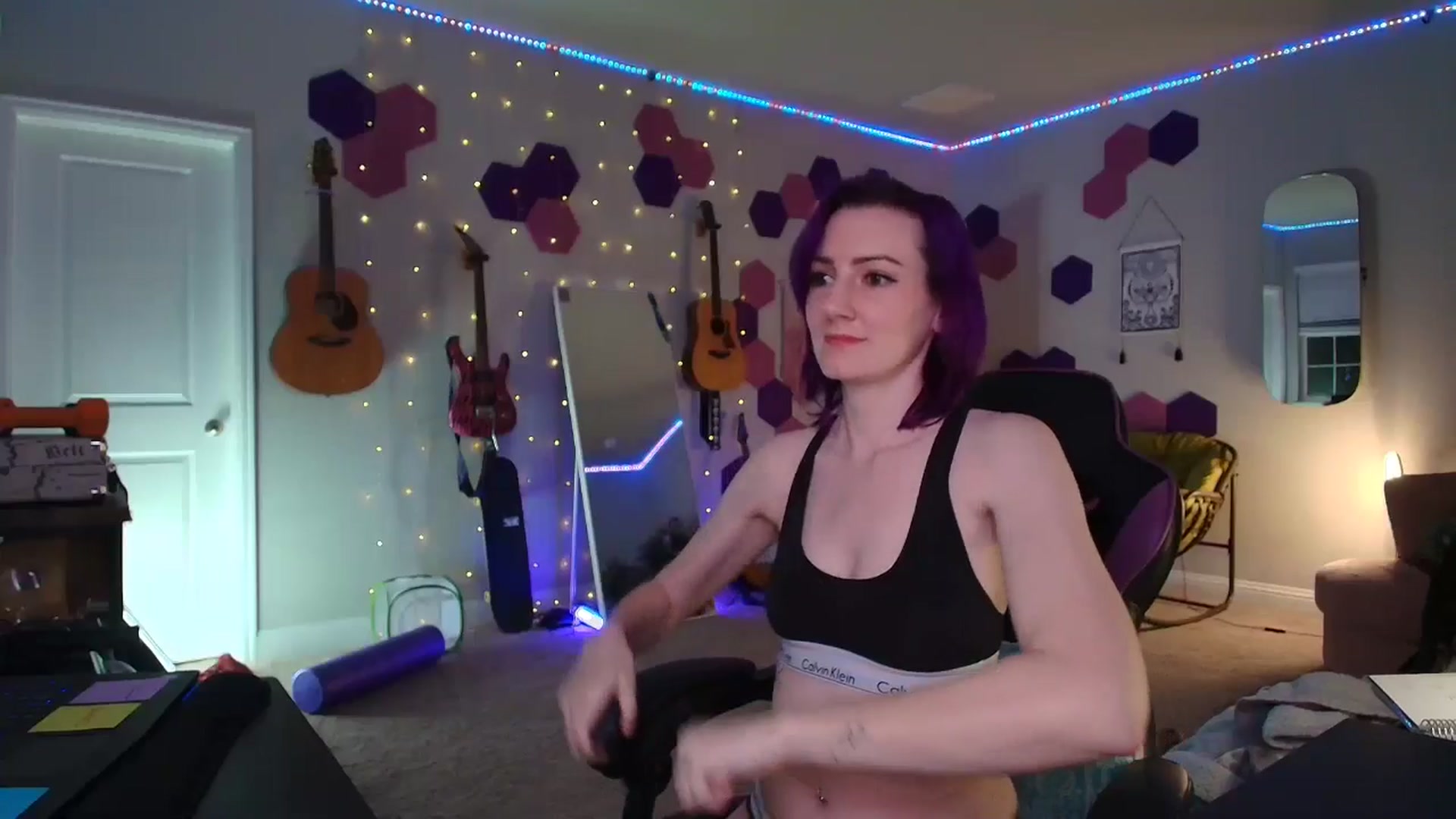 Gallery image thumbnail from MeredithBae's myfreecams stream on, 06/05/2025, 04:44 image 6 of 20