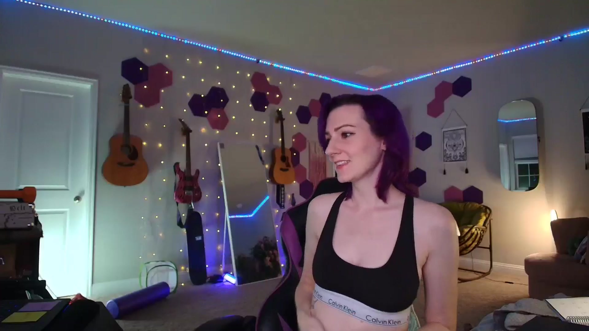 Gallery image thumbnail from MeredithBae's myfreecams stream on, 06/05/2025, 04:44 image 4 of 20