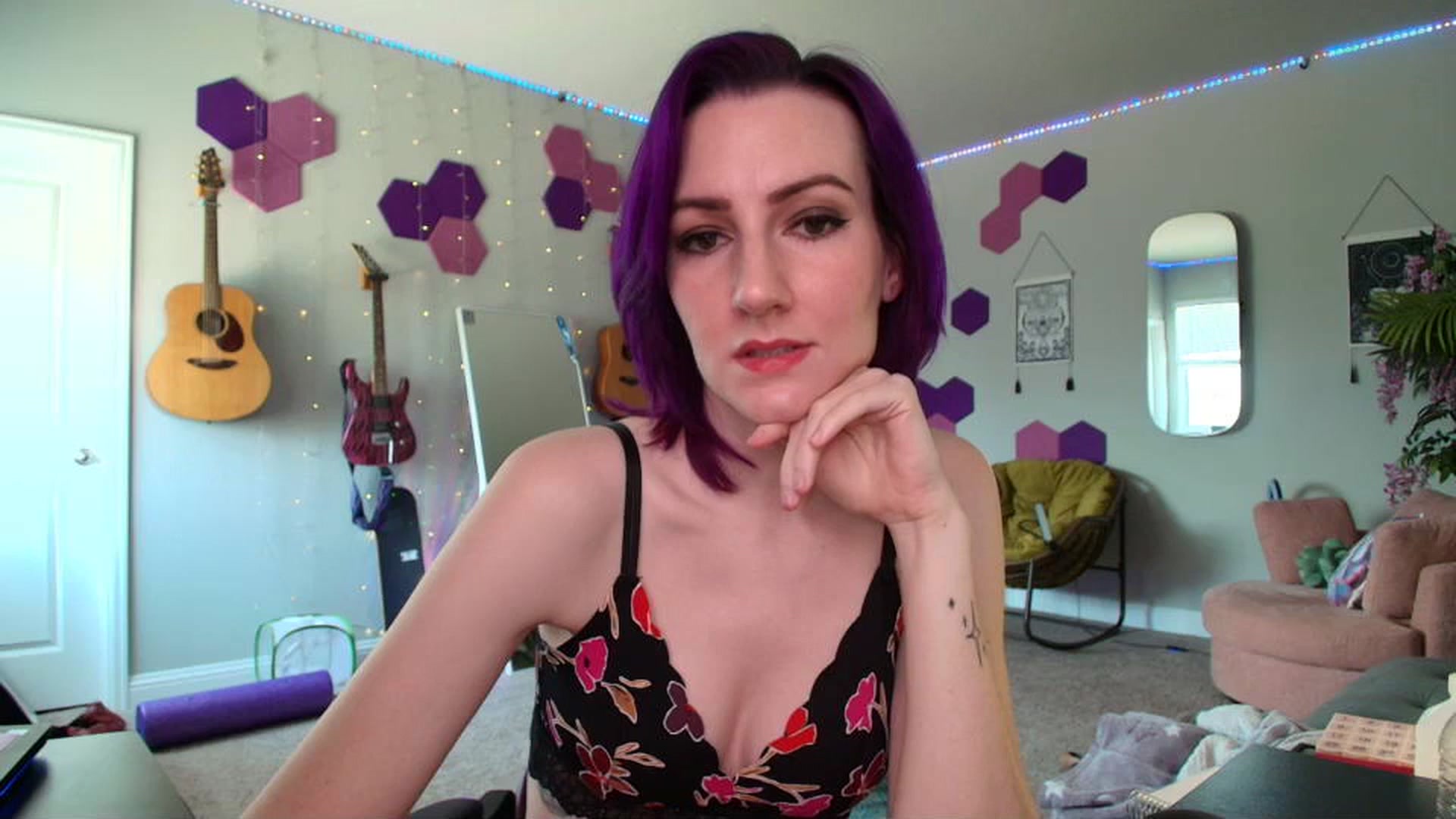 Gallery image thumbnail from MeredithBae's myfreecams stream on, 06/05/2025, 19:01 image 13 of 20