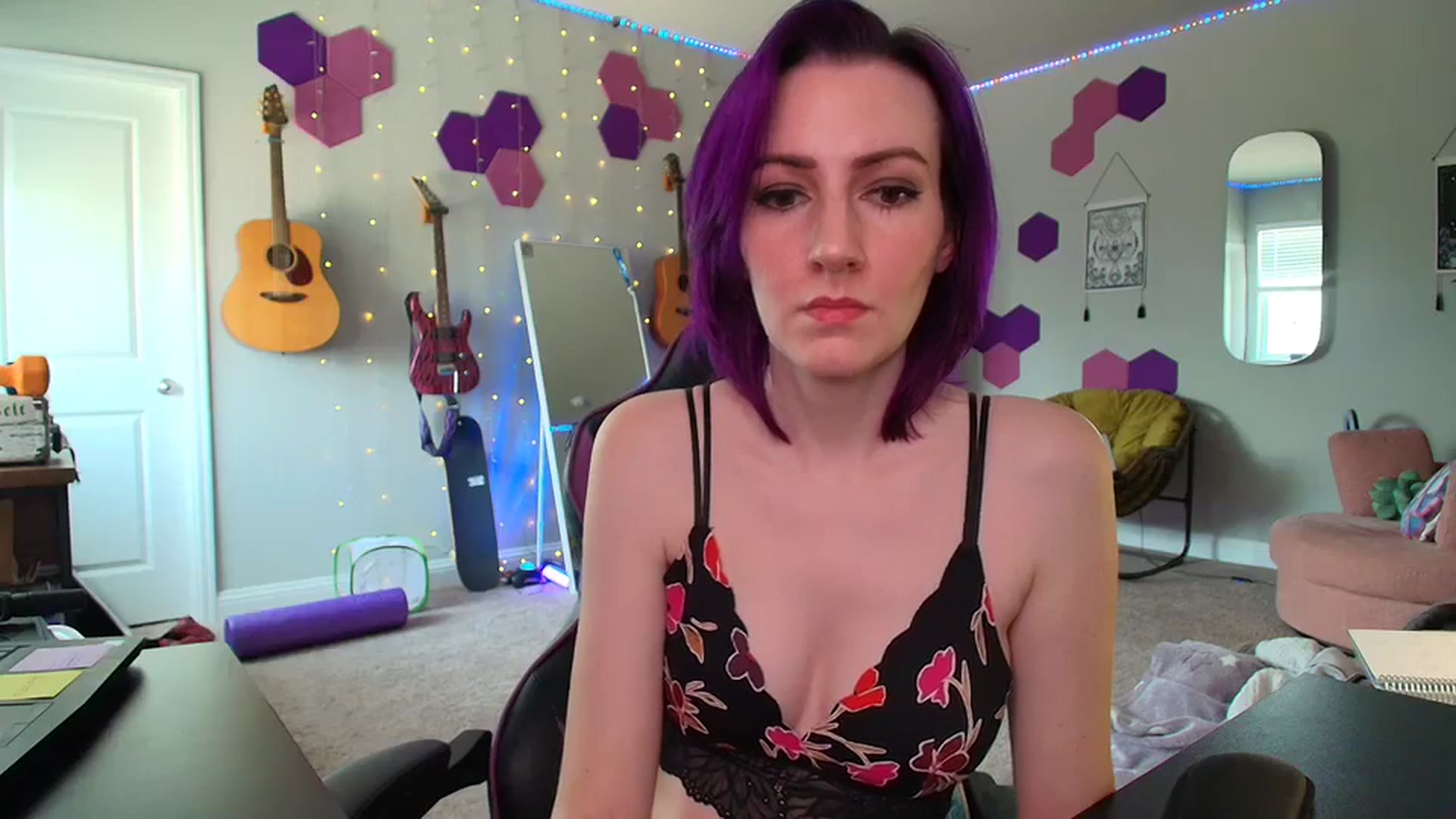 Gallery image thumbnail from MeredithBae's myfreecams stream on, 06/05/2025, 20:11 image 12 of 20
