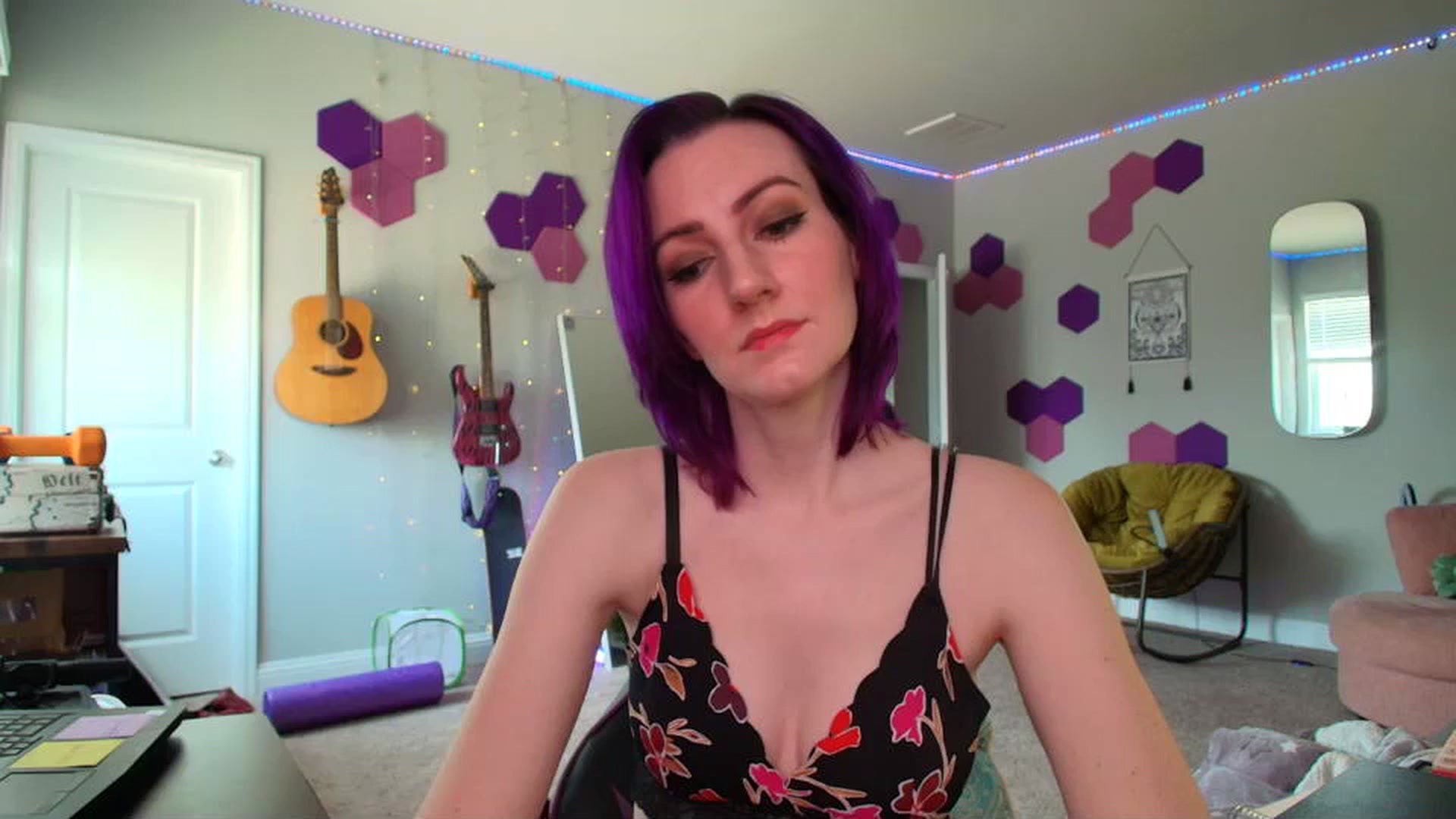 Gallery image thumbnail from MeredithBae's myfreecams stream on, 06/05/2025, 20:11 image 1 of 20