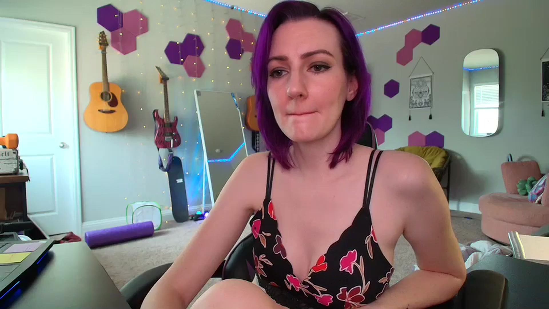 Gallery image thumbnail from MeredithBae's myfreecams stream on, 06/05/2025, 20:11 image 20 of 20