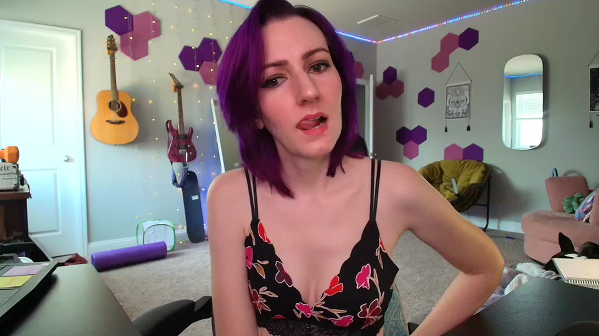Gallery image thumbnail from MeredithBae's myfreecams stream on, 06/05/2025, 20:11 image 8 of 20
