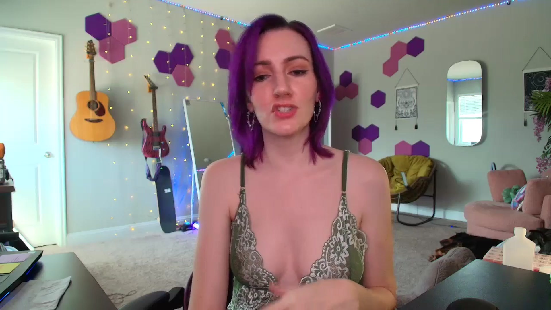 Gallery image thumbnail from MeredithBae's myfreecams stream on, 06/06/2025, 20:26 image 9 of 20