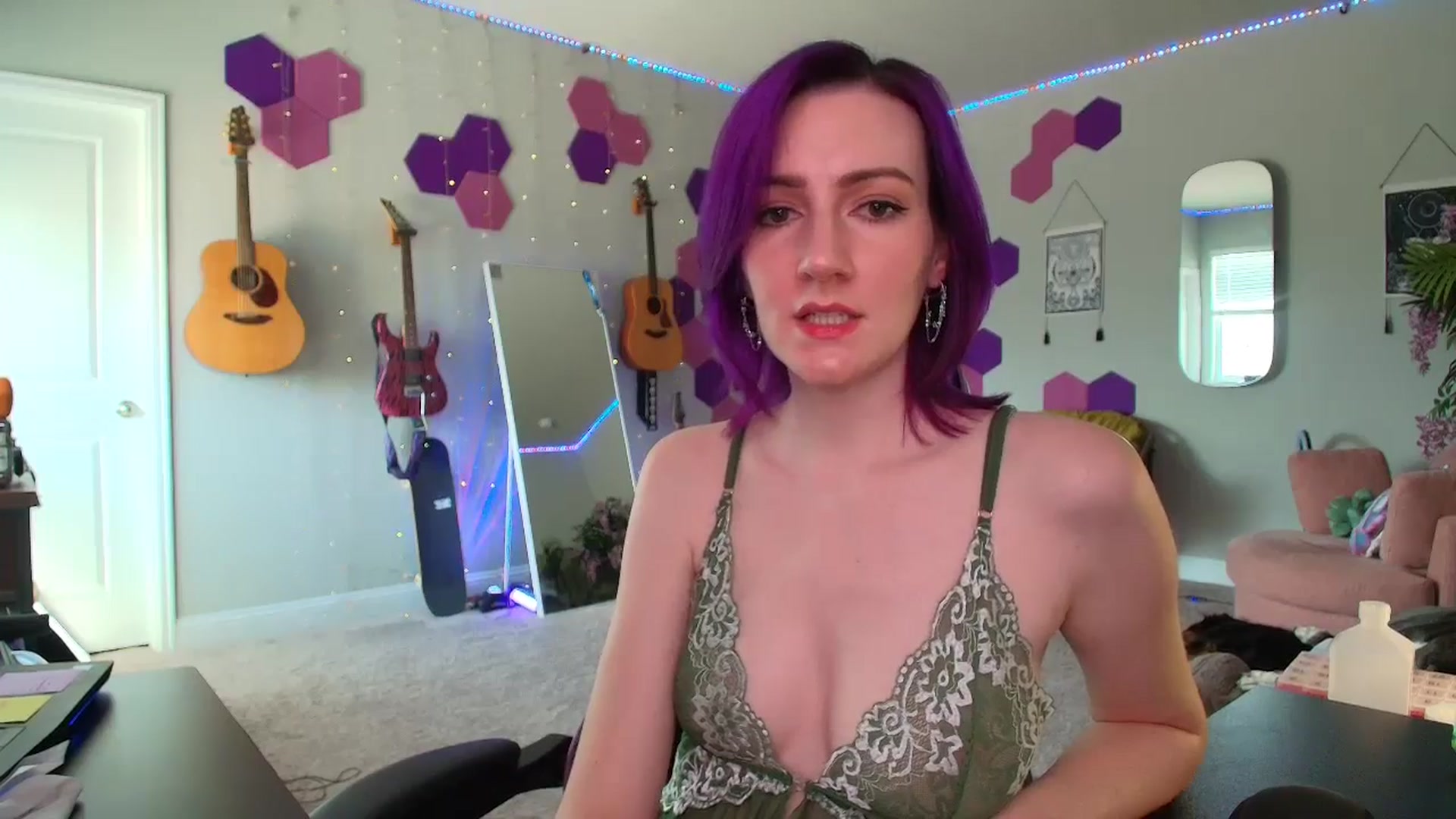 Gallery image thumbnail from MeredithBae's myfreecams stream on, 06/06/2025, 20:26 image 12 of 20