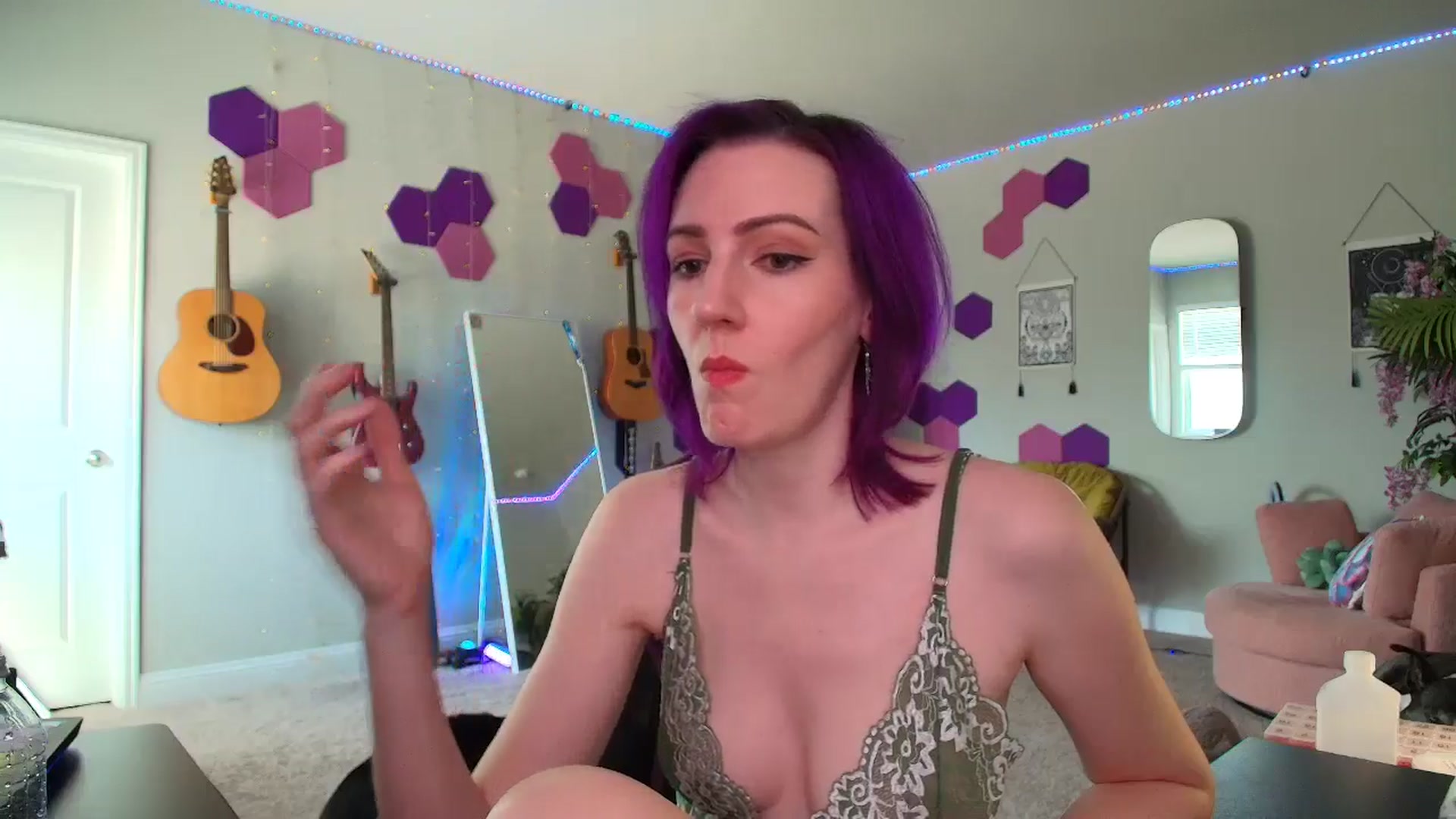 Gallery image thumbnail from MeredithBae's myfreecams stream on, 06/06/2025, 20:26 image 3 of 20