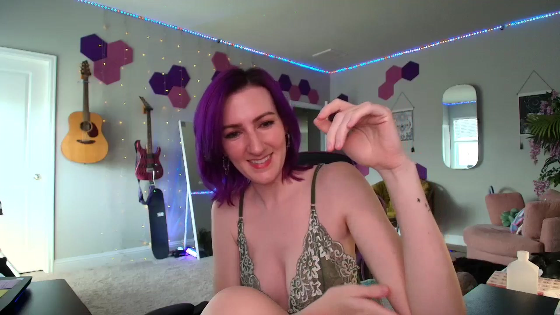 Gallery image thumbnail from MeredithBae's myfreecams stream on, 06/06/2025, 20:26 image 7 of 20