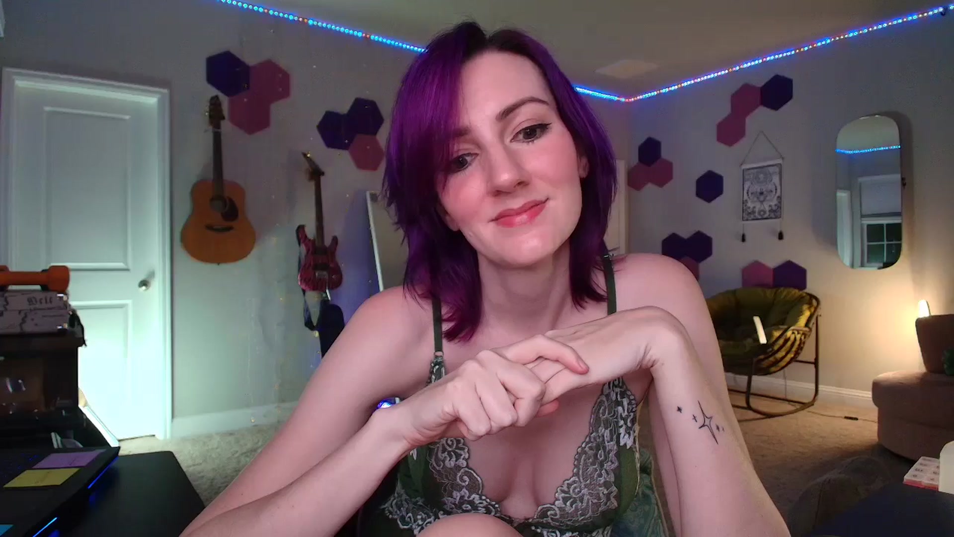 Gallery image thumbnail from MeredithBae's myfreecams stream on, 06/07/2025, 02:55 image 17 of 20
