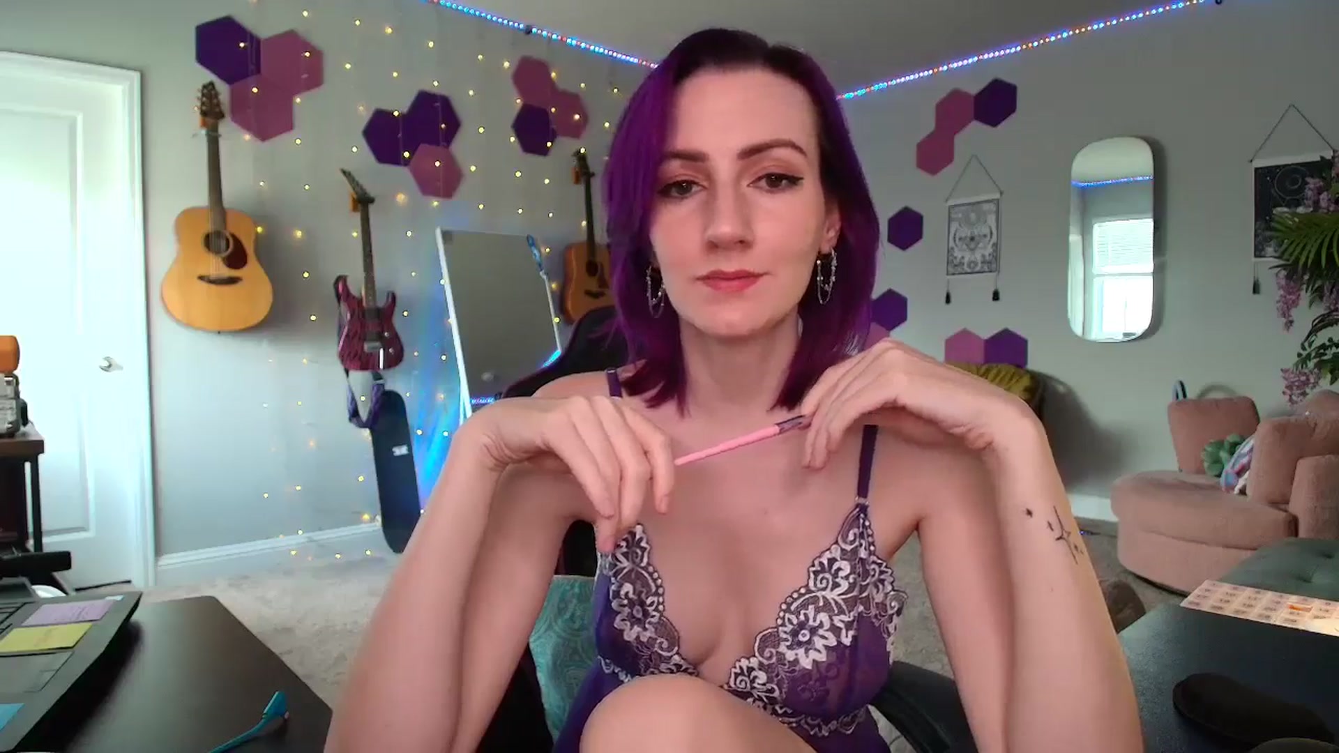 Gallery image thumbnail from MeredithBae's myfreecams stream on, 06/07/2025, 21:04 image 5 of 20
