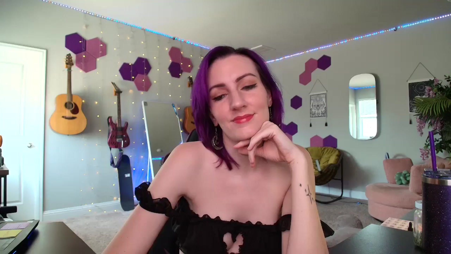 Gallery image thumbnail from MeredithBae's myfreecams stream on, 06/08/2025, 21:34 image 4 of 20