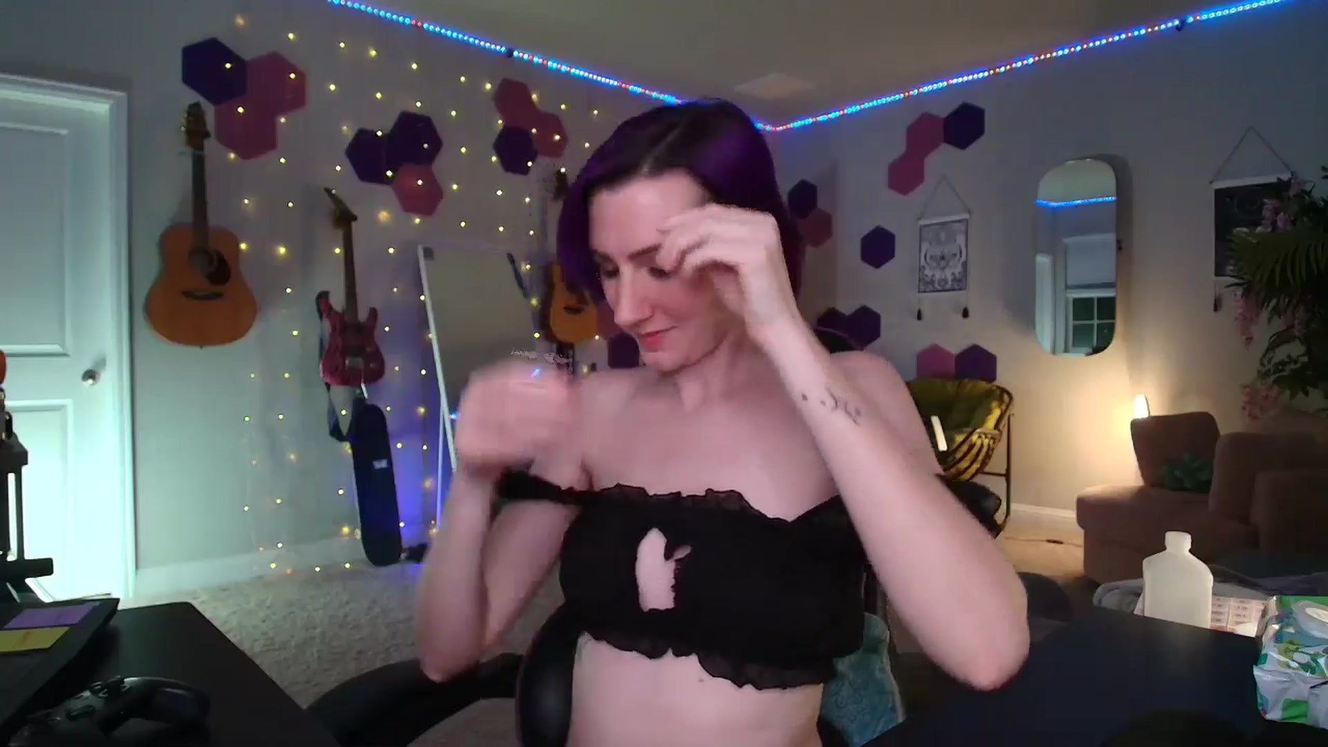 Gallery image thumbnail from MeredithBae's myfreecams stream on, 06/09/2025, 04:42 image 14 of 20