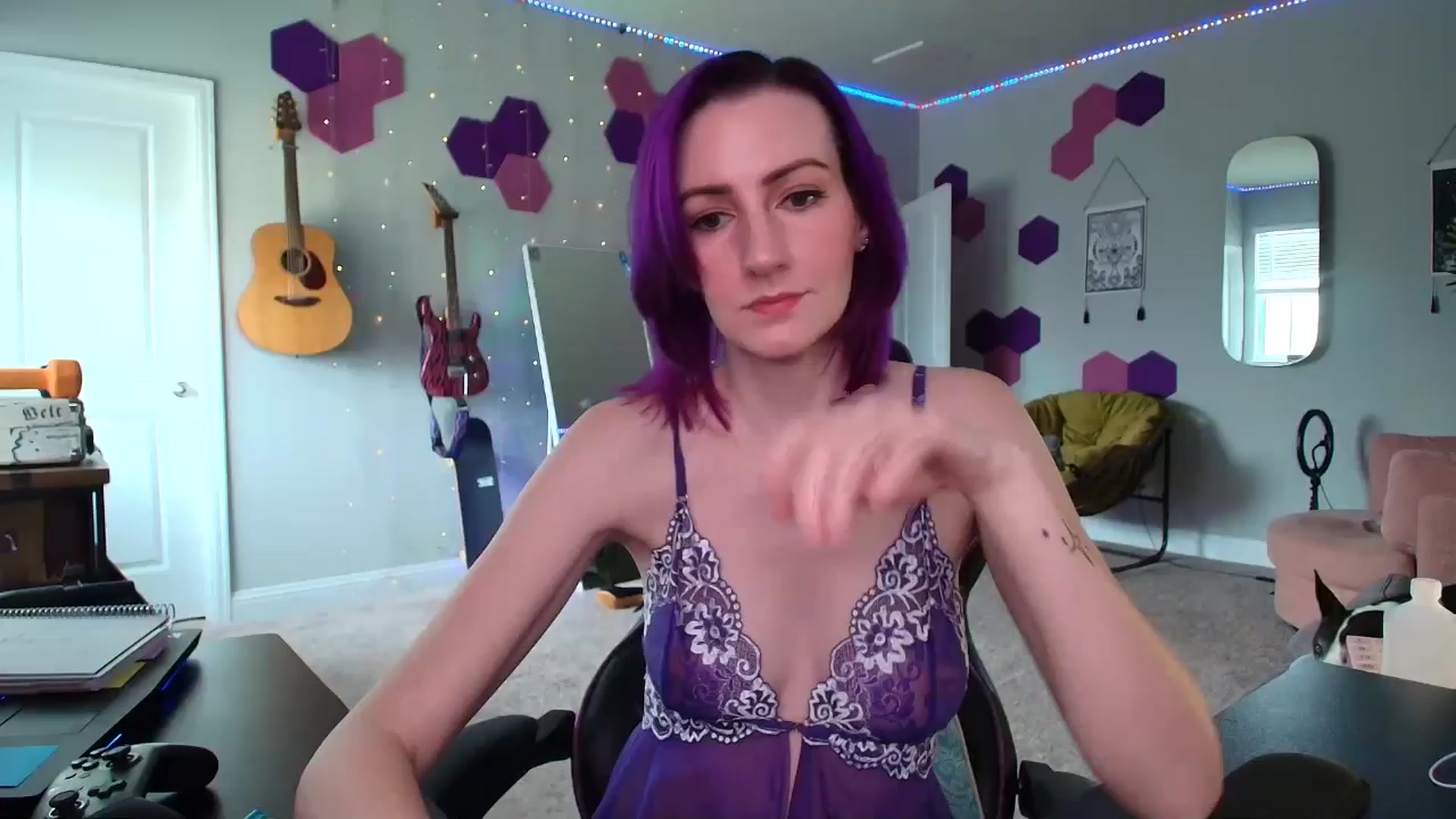 Gallery image thumbnail from MeredithBae's myfreecams stream on, 06/11/2025, 21:33 image 1 of 20