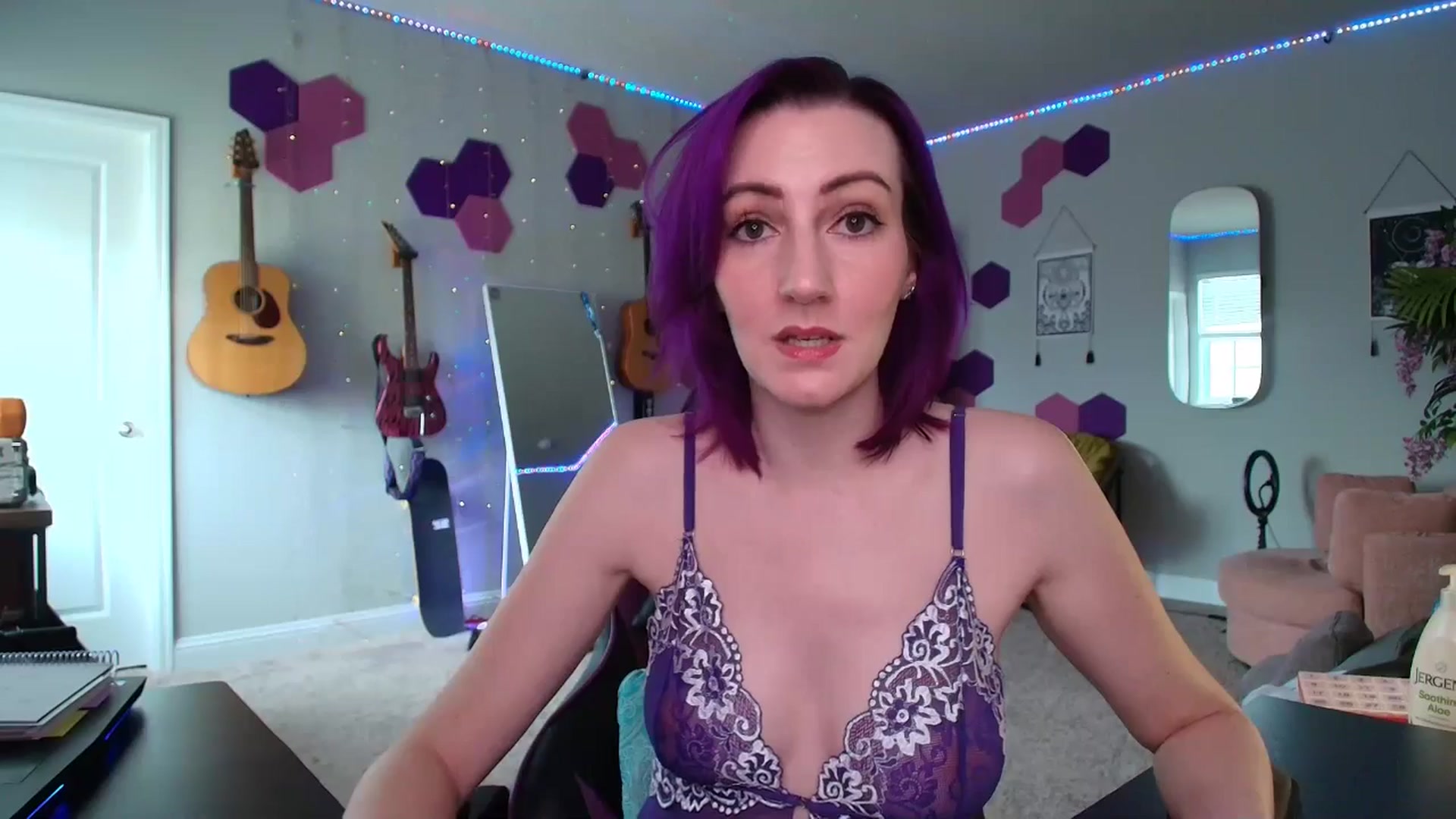 Gallery image thumbnail from MeredithBae's myfreecams stream on, 06/11/2025, 21:33 image 19 of 20