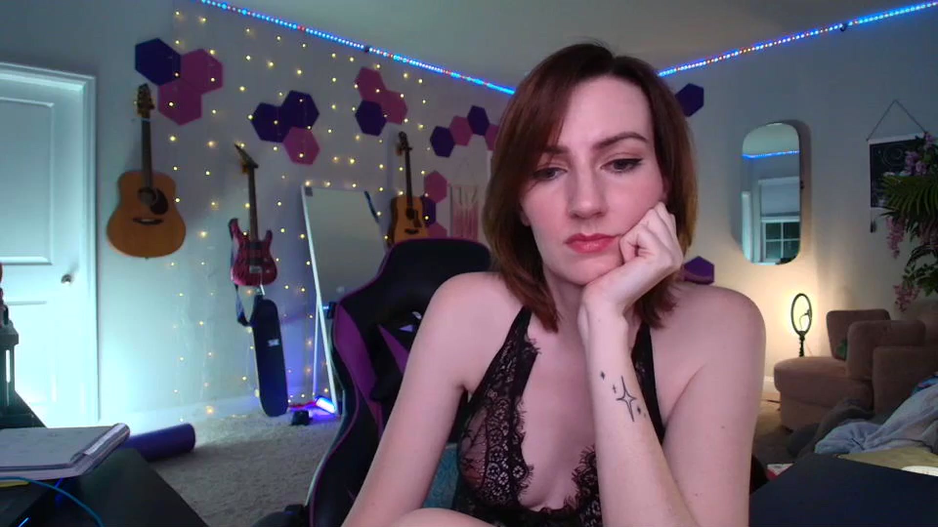 Gallery image thumbnail from MeredithBae's myfreecams stream on, 06/13/2025, 05:57 image 5 of 20