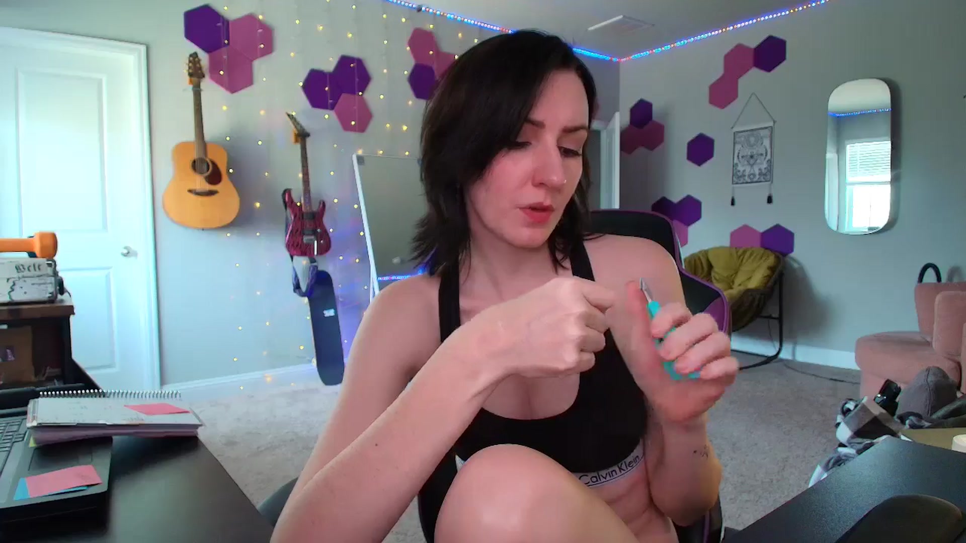 Gallery image thumbnail from MeredithBae's myfreecams stream on, 06/18/2025, 20:53 image 17 of 20