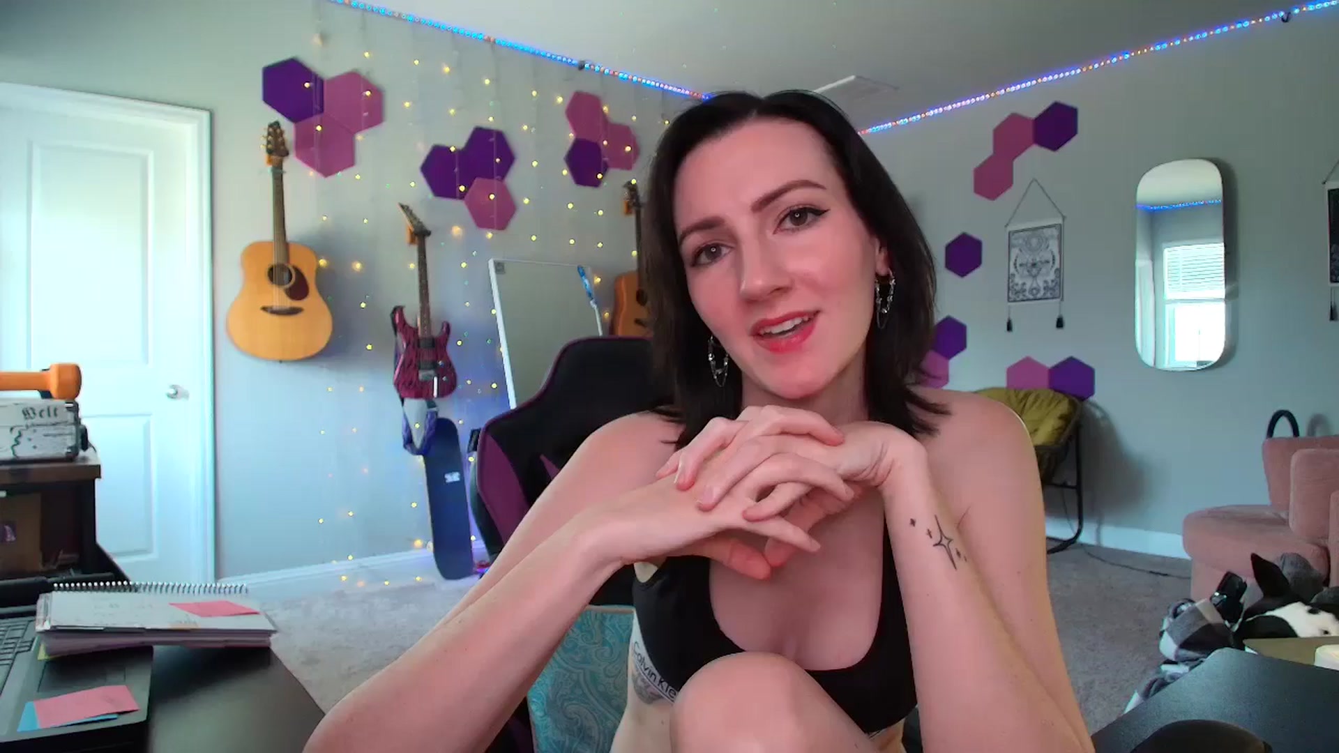 Gallery image thumbnail from MeredithBae's myfreecams stream on, 06/18/2025, 20:53 image 1 of 20