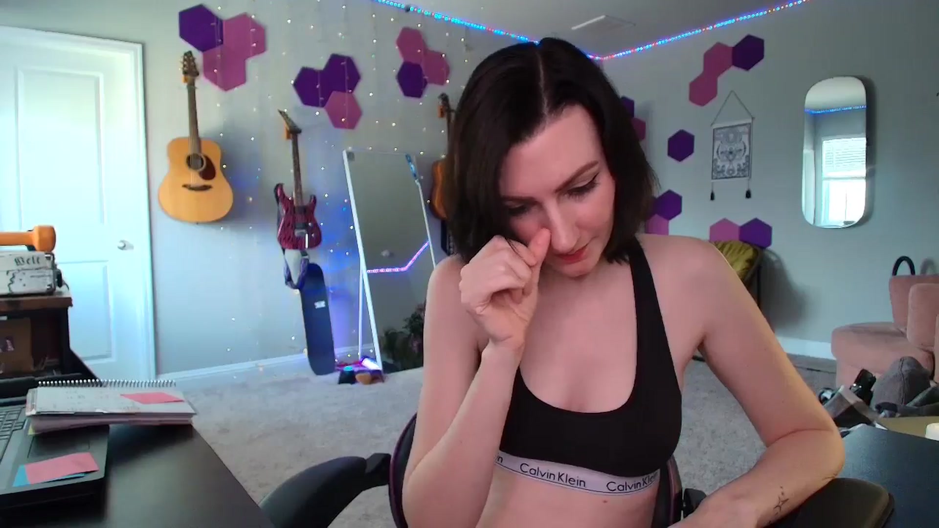 Gallery image thumbnail from MeredithBae's myfreecams stream on, 06/18/2025, 20:53 image 10 of 20