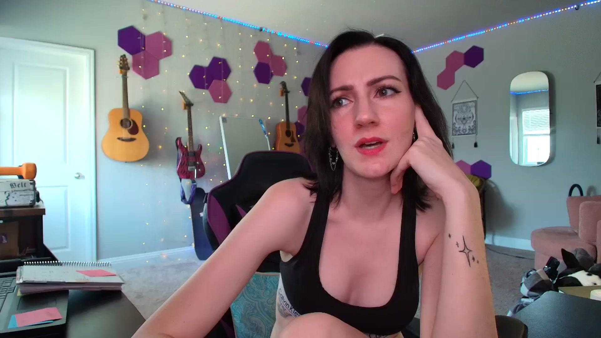 Gallery image thumbnail from MeredithBae's myfreecams stream on, 06/18/2025, 20:53 image 2 of 20