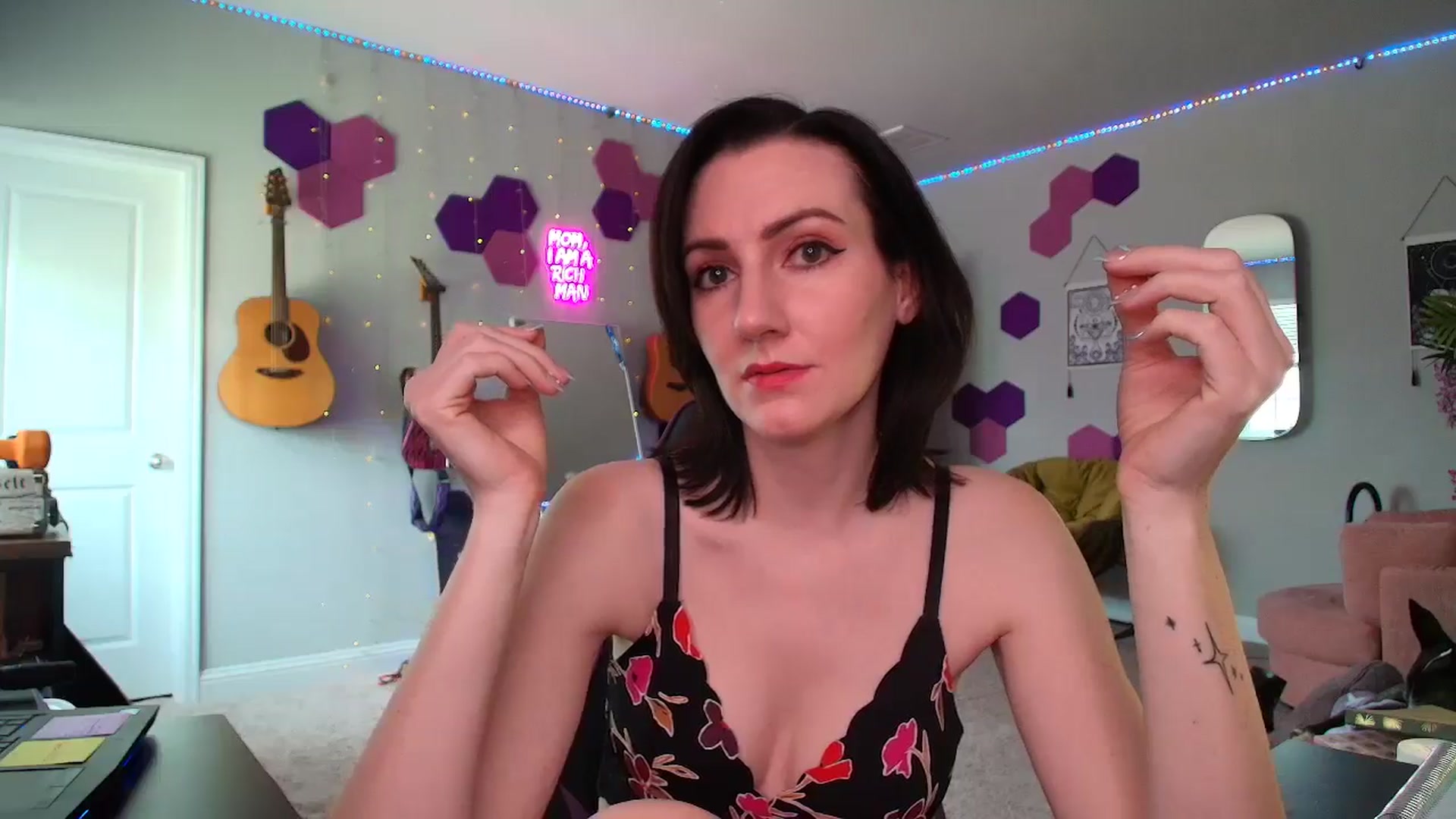 Gallery image thumbnail from MeredithBae's myfreecams stream on, 06/25/2025, 21:30 image 16 of 20