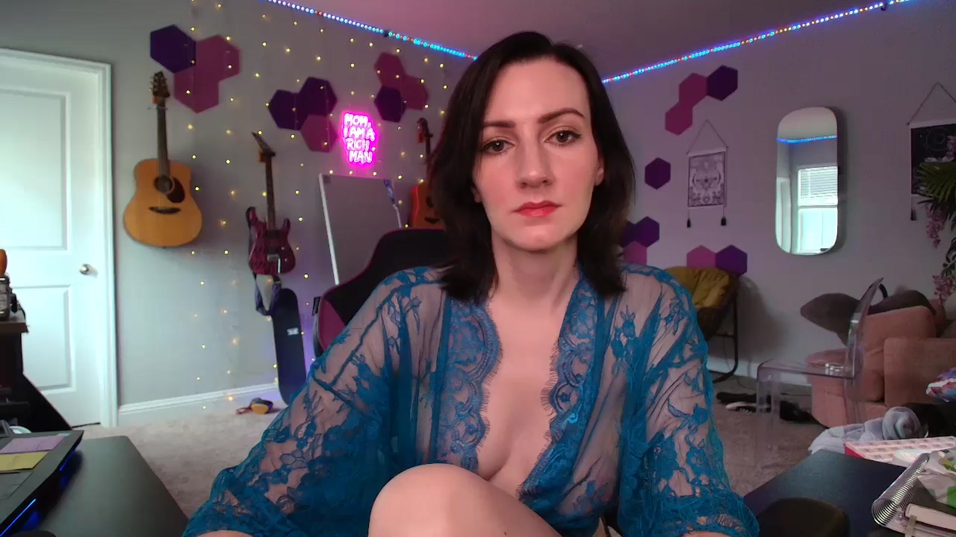 Gallery image thumbnail from MeredithBae's myfreecams stream on, 06/26/2025, 20:17 image 12 of 20