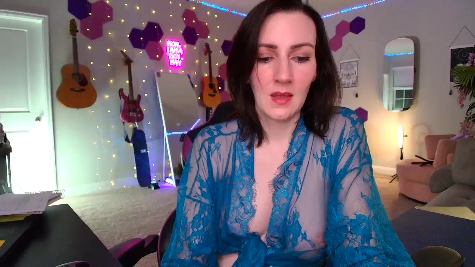 Gallery image thumbnail from MeredithBae's myfreecams stream on, 08/19/2025, 04:23 image 12 of 20