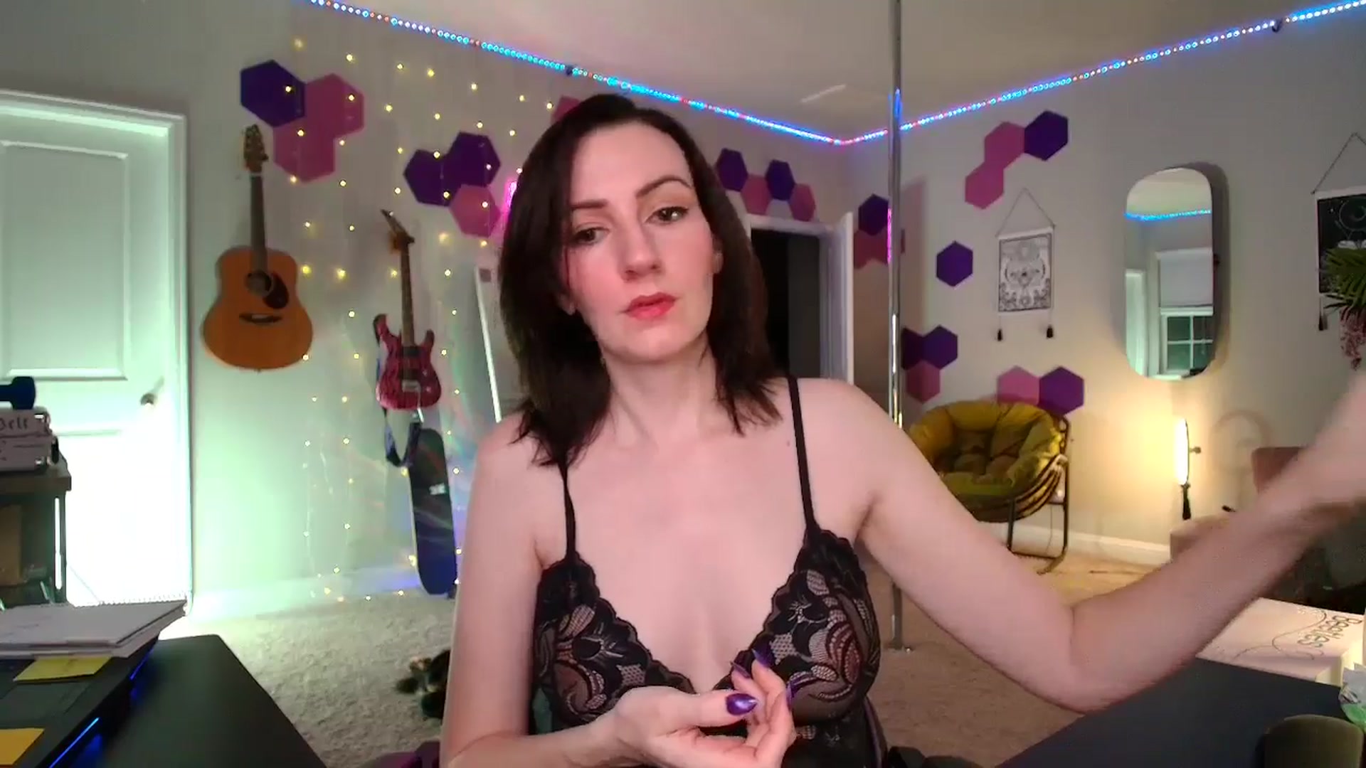 Gallery image thumbnail from MeredithBae's myfreecams stream on, 08/25/2025, 05:14 image 4 of 20