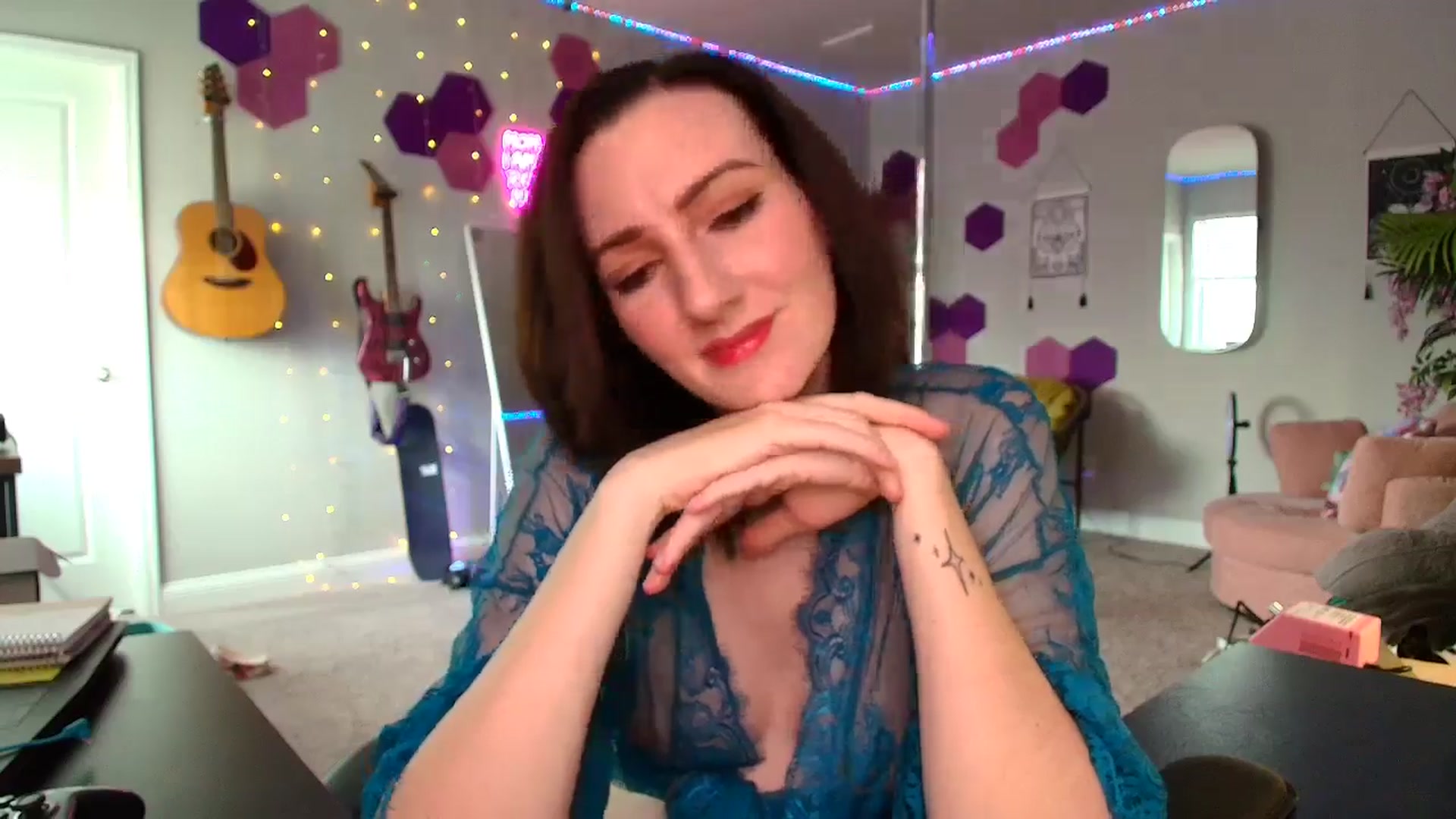 Gallery image thumbnail from MeredithBae's myfreecams stream on, 08/28/2025, 21:47 image 11 of 20