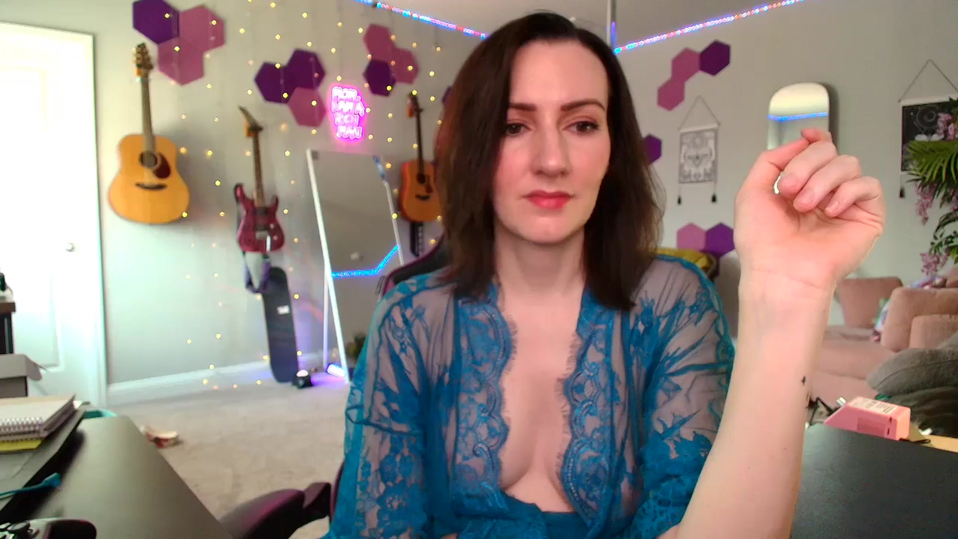 Gallery image thumbnail from MeredithBae's myfreecams stream on, 08/28/2025, 21:47 image 16 of 20