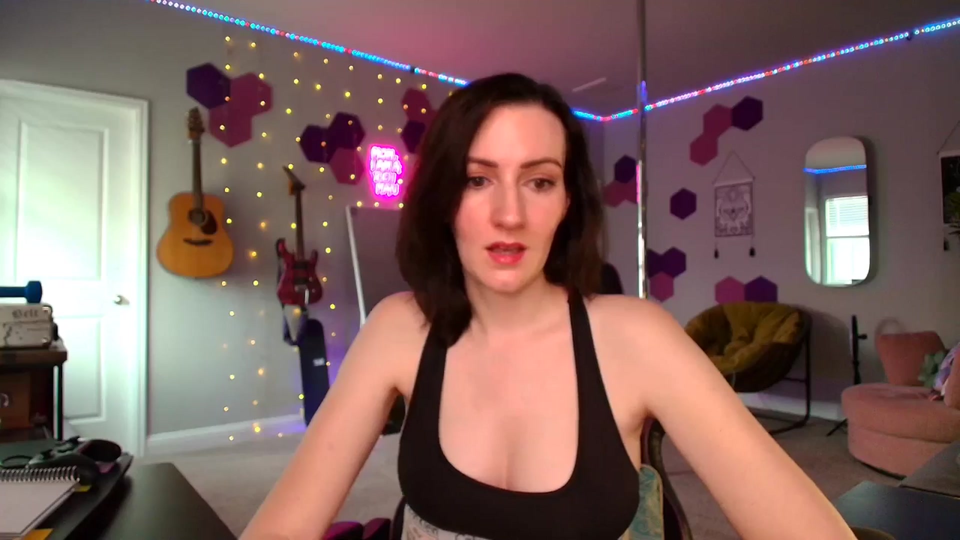 Gallery image thumbnail from MeredithBae's myfreecams stream on, 09/01/2025, 22:40 image 4 of 20