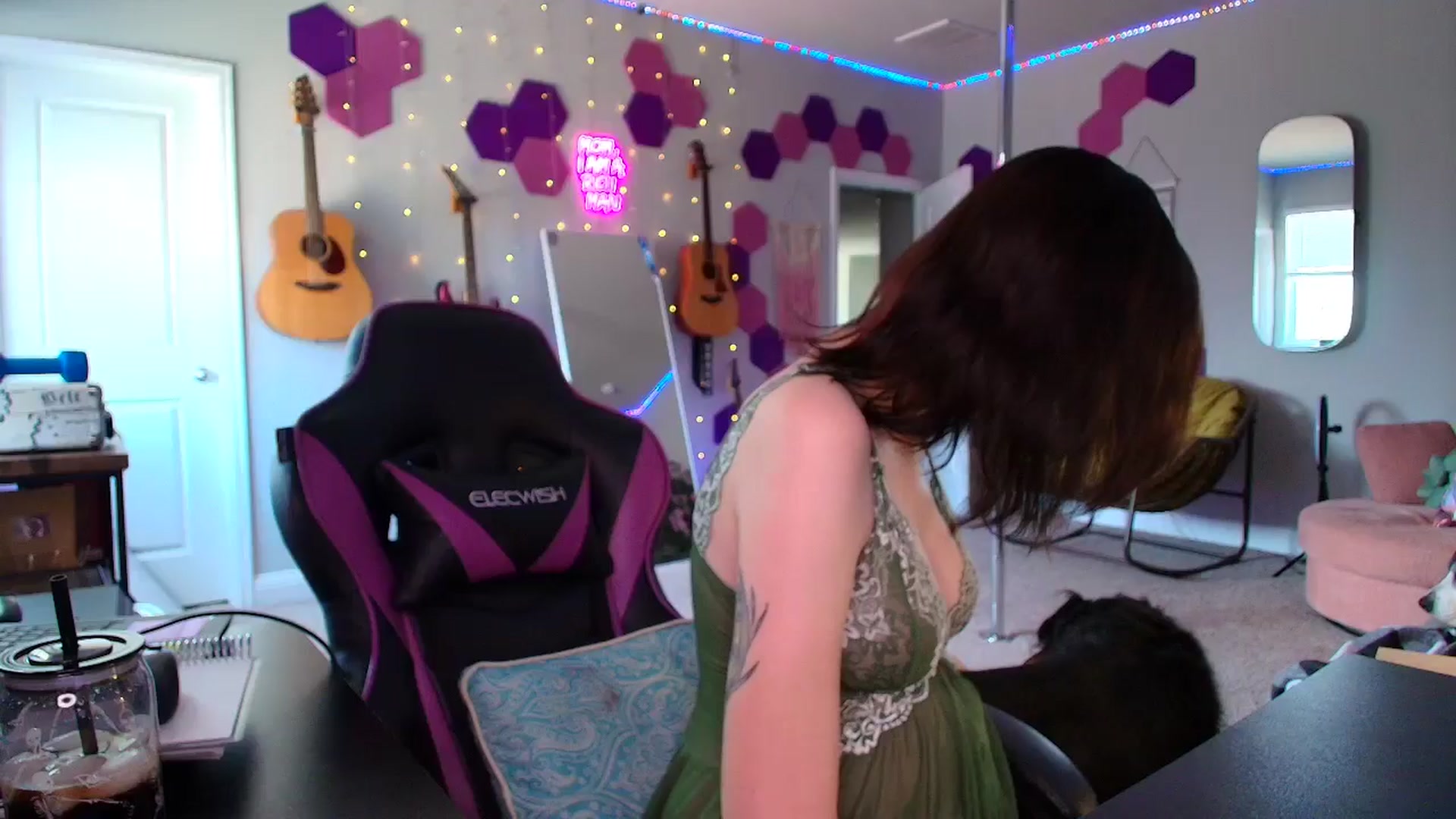 Gallery image thumbnail from MeredithBae's myfreecams stream on, 09/02/2025, 20:54 image 1 of 20