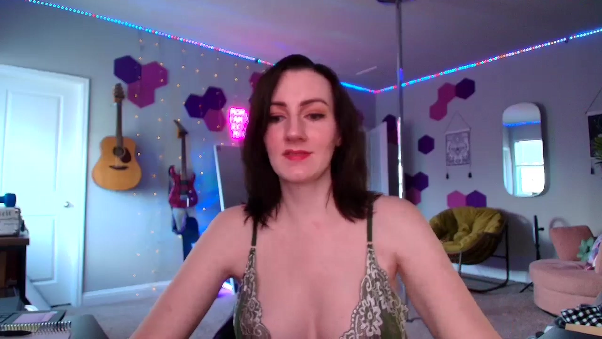 Gallery image thumbnail from MeredithBae's myfreecams stream on, 09/02/2025, 21:51 image 8 of 20