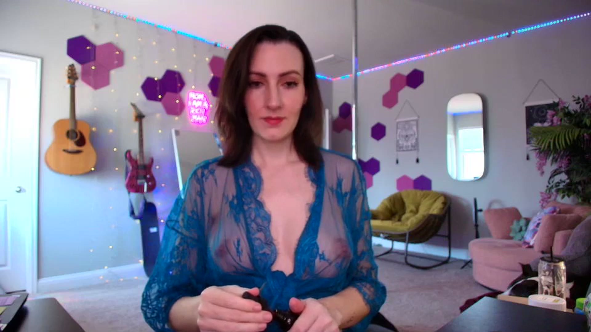 Gallery image thumbnail from MeredithBae's myfreecams stream on, 09/04/2025, 18:23 image 2 of 20