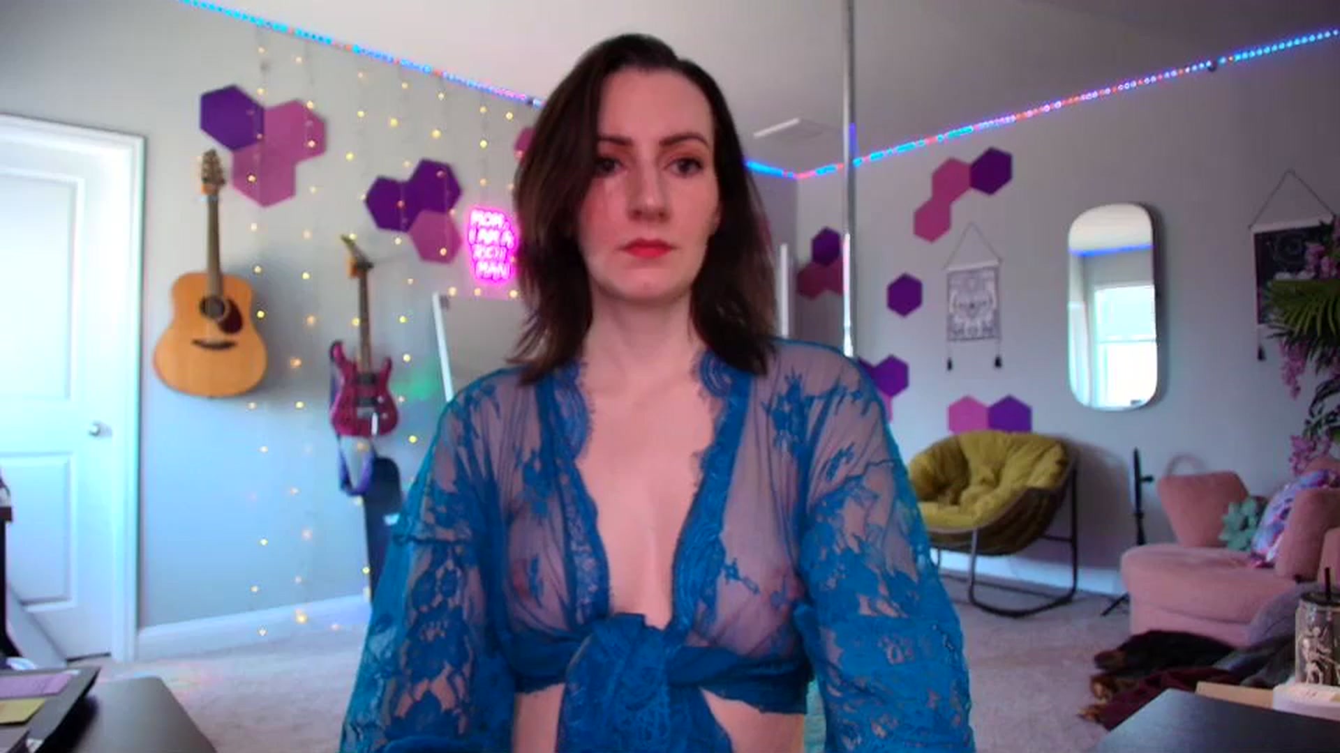Gallery image thumbnail from MeredithBae's myfreecams stream on, 09/04/2025, 18:23 image 12 of 20