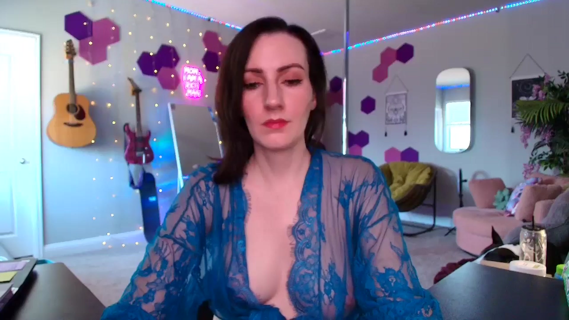 Gallery image thumbnail from MeredithBae's myfreecams stream on, 09/04/2025, 20:11 image 14 of 20