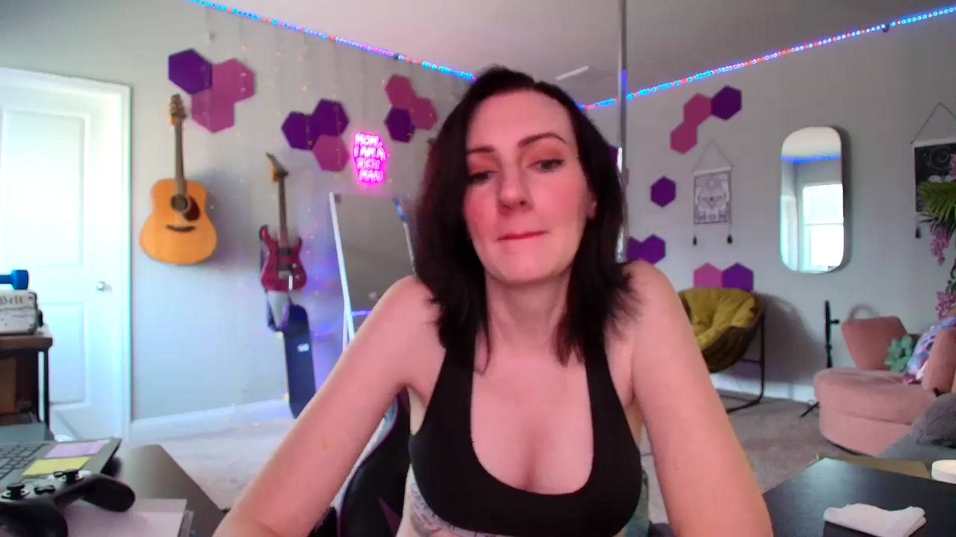 Gallery image thumbnail from MeredithBae's myfreecams stream on, 09/05/2025, 20:53 image 13 of 20