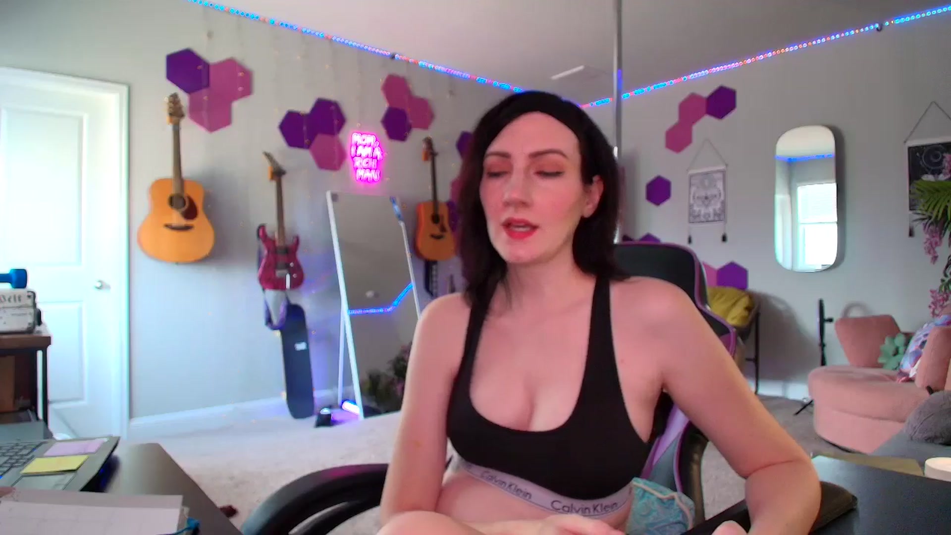 Gallery image thumbnail from MeredithBae's myfreecams stream on, 09/05/2025, 20:53 image 2 of 20