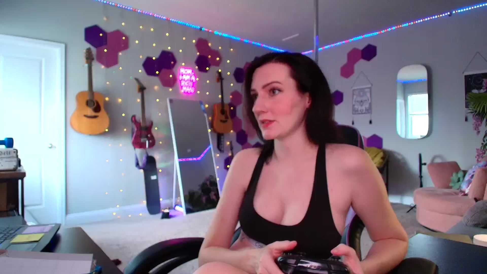 Gallery image thumbnail from MeredithBae's myfreecams stream on, 09/05/2025, 20:53 image 4 of 20
