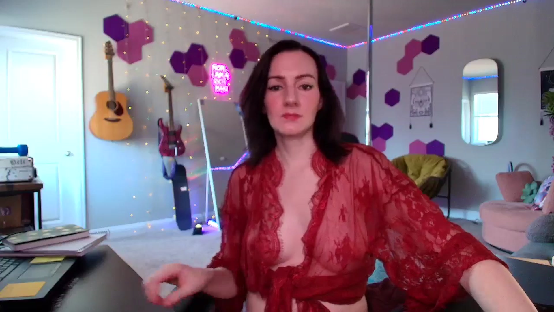 Gallery image thumbnail from MeredithBae's myfreecams stream on, 09/08/2025, 21:01 image 13 of 20