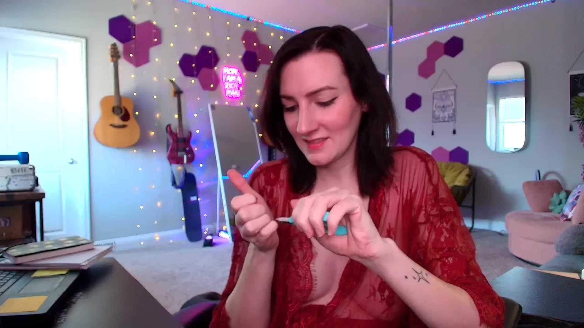 Gallery image thumbnail from MeredithBae's myfreecams stream on, 09/08/2025, 21:01 image 19 of 20