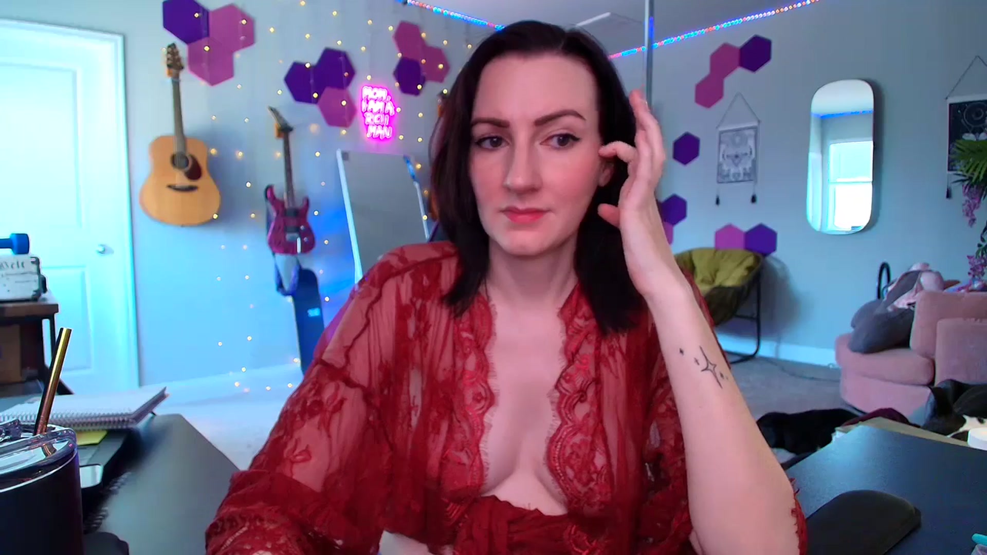 Gallery image thumbnail from MeredithBae's myfreecams stream on, 09/09/2025, 20:00 image 3 of 20