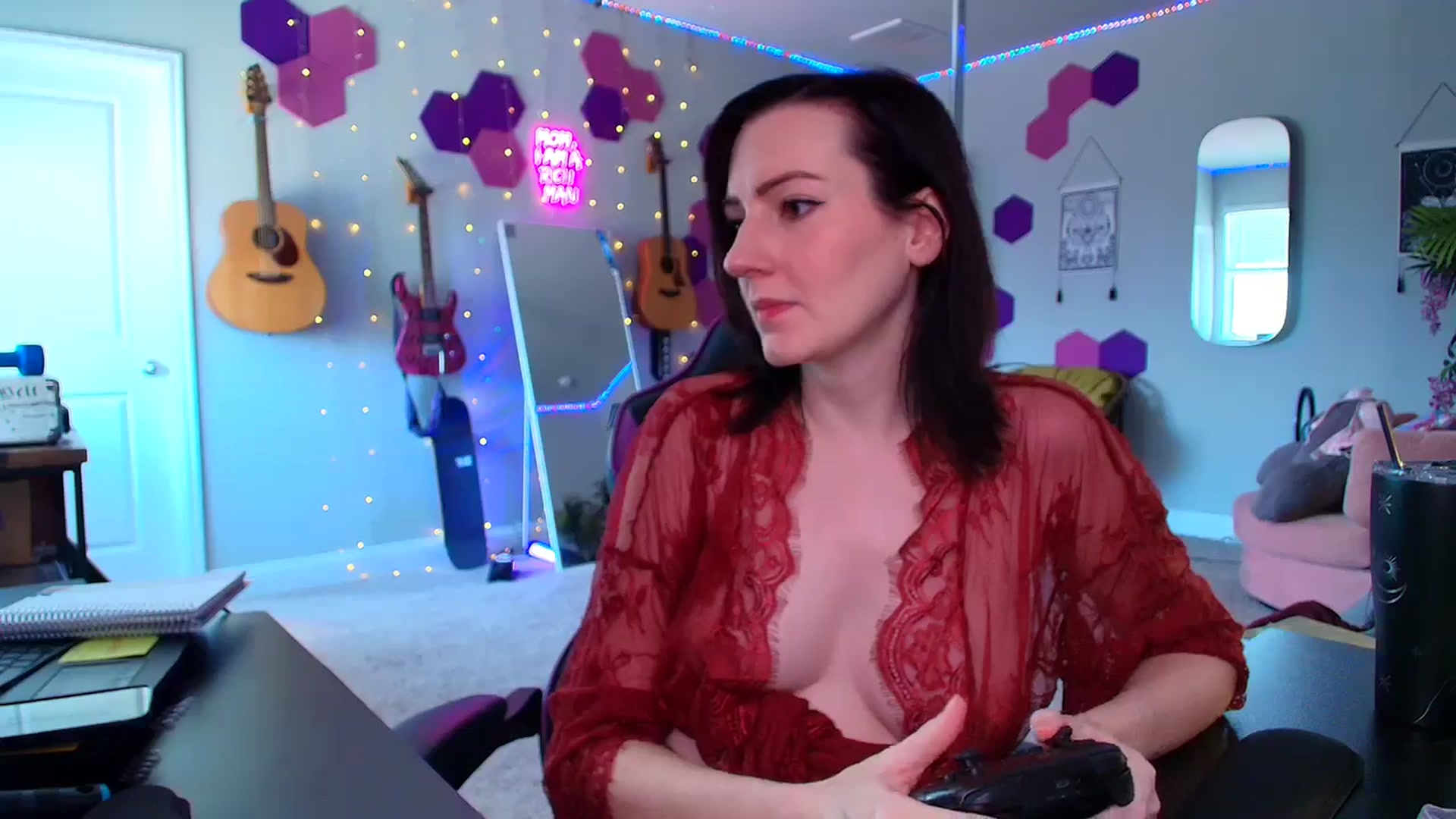 Gallery image thumbnail from MeredithBae's myfreecams stream on, 09/09/2025, 20:00 image 4 of 20