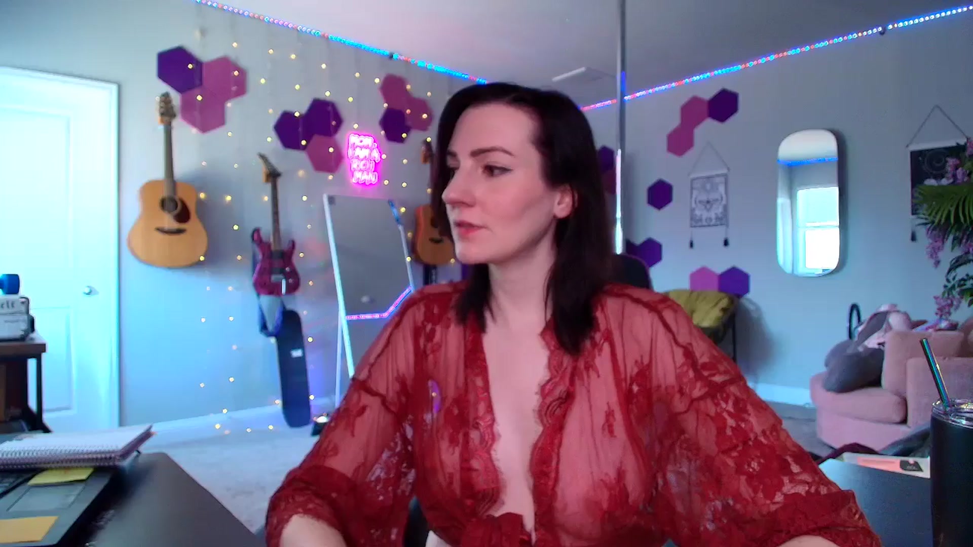 Gallery image thumbnail from MeredithBae's myfreecams stream on, 09/09/2025, 20:31 image 3 of 20