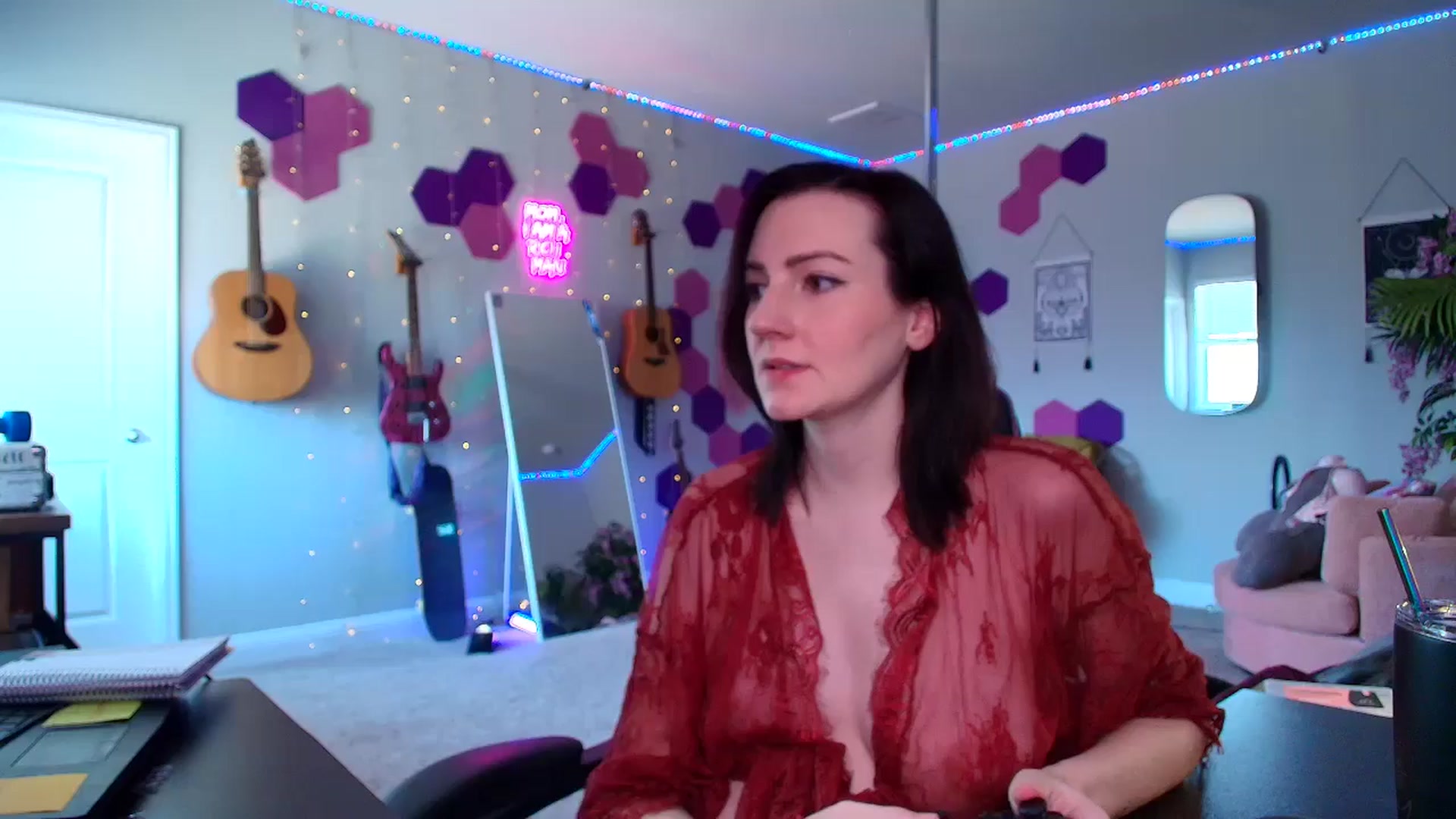 Gallery image thumbnail from MeredithBae's myfreecams stream on, 09/09/2025, 20:31 image 1 of 20