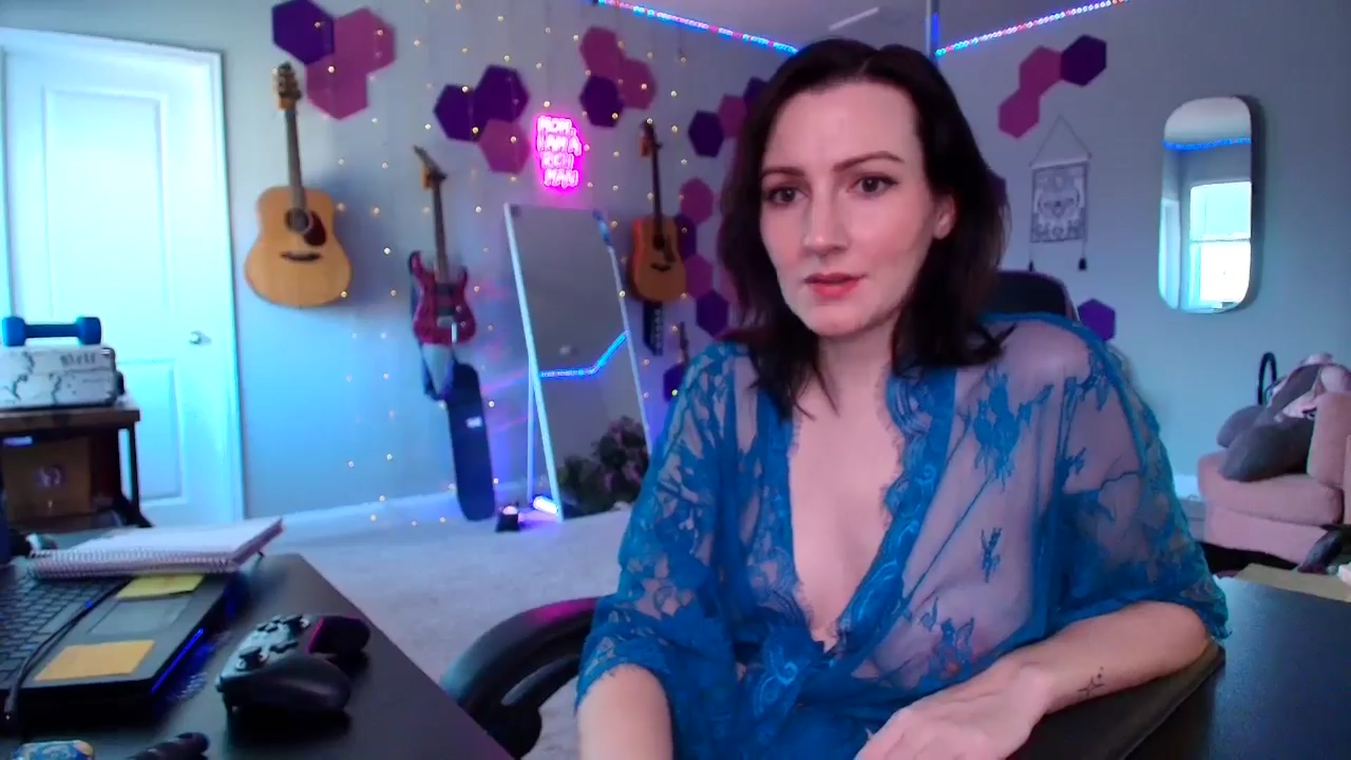 Gallery image thumbnail from MeredithBae's myfreecams stream on, 09/10/2025, 22:33 image 8 of 20