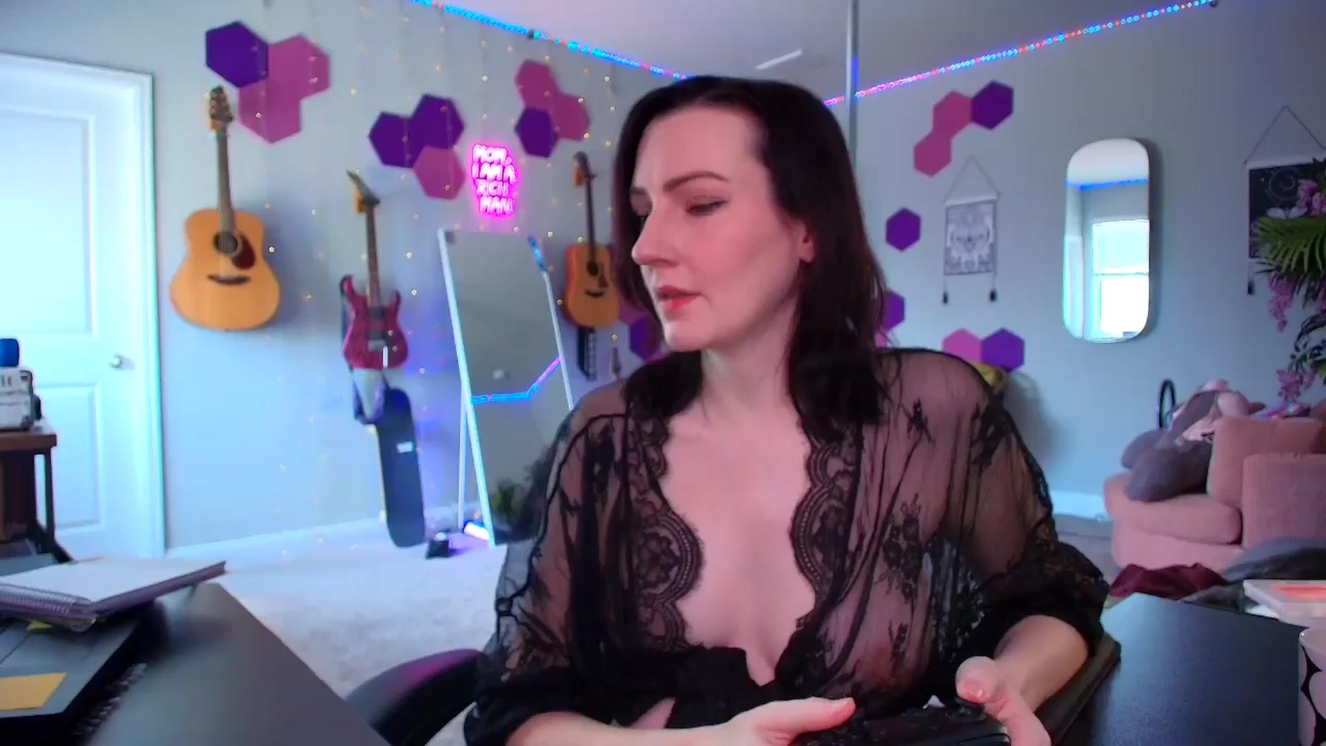 Gallery image thumbnail from MeredithBae's myfreecams stream on, 09/11/2025, 20:39 image 5 of 20