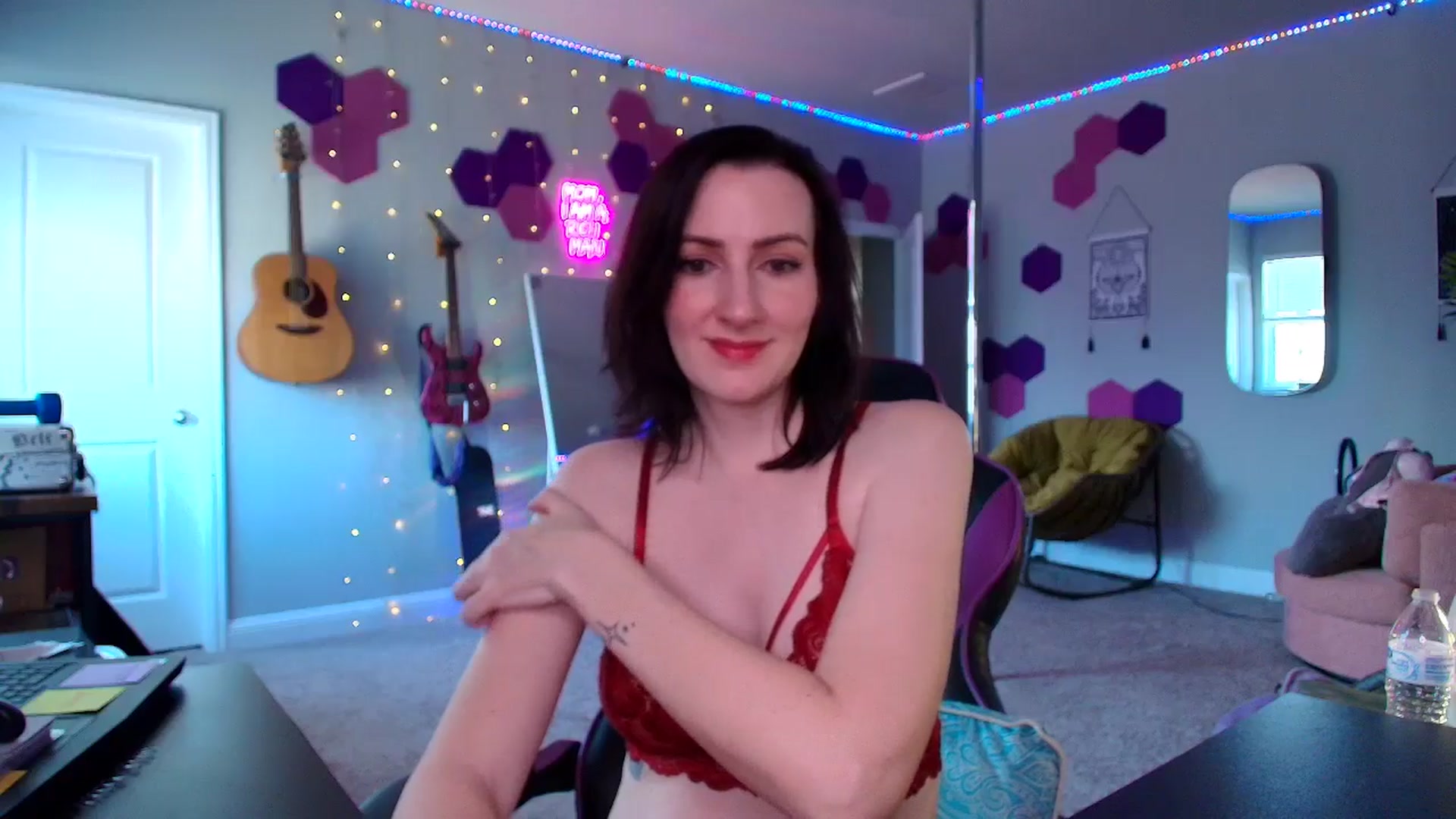 Gallery image thumbnail from MeredithBae's myfreecams stream on, 09/13/2025, 22:30 image 20 of 20