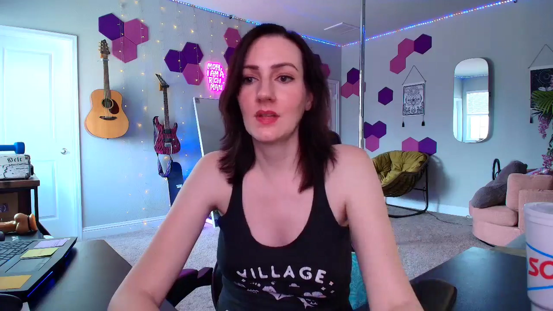 Gallery image thumbnail from MeredithBae's myfreecams stream on, 09/20/2025, 21:26 image 13 of 20