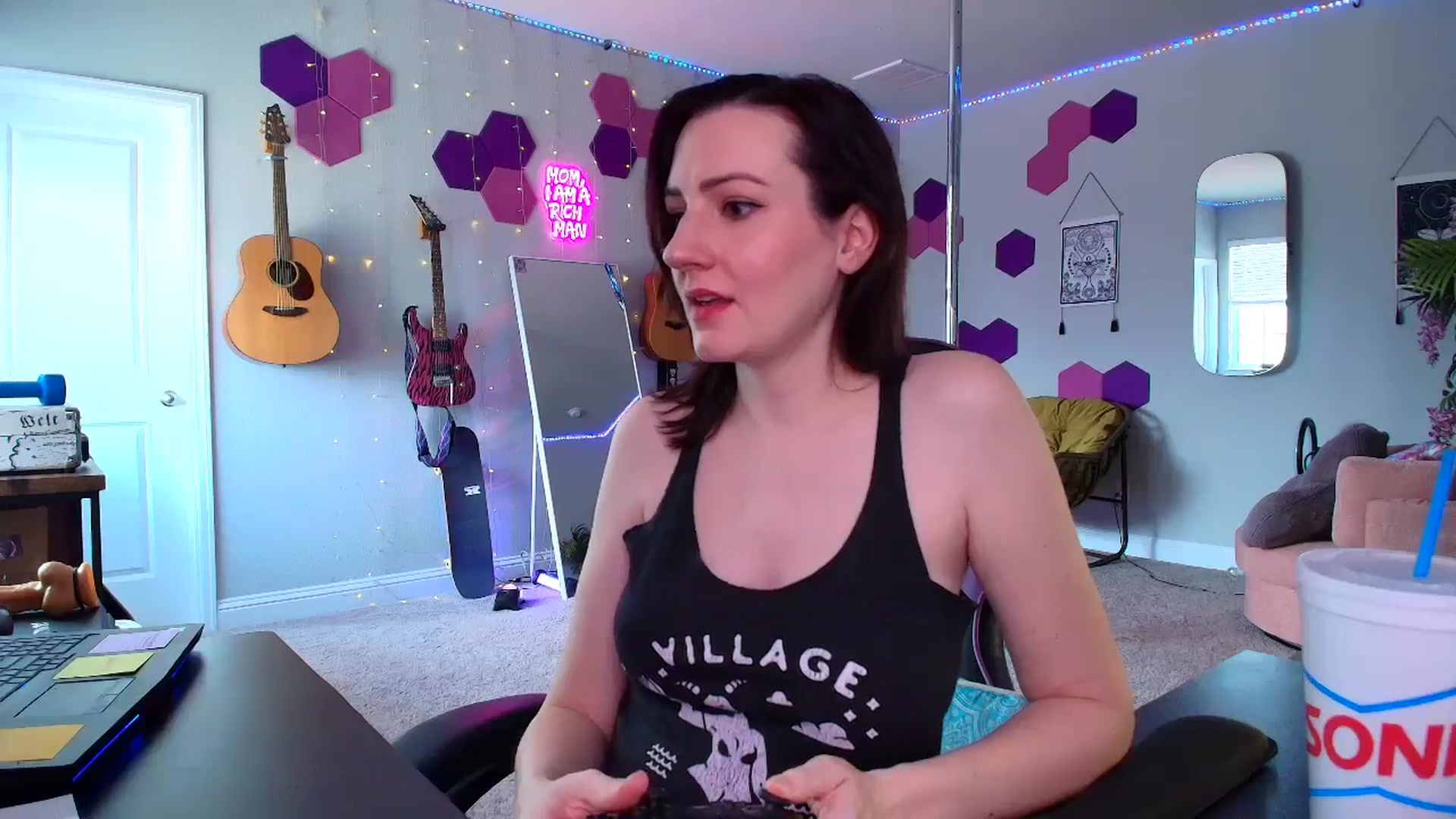 Gallery image thumbnail from MeredithBae's myfreecams stream on, 09/20/2025, 21:26 image 8 of 20